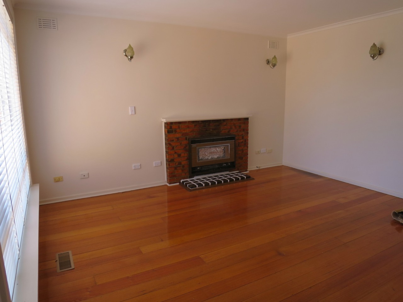 8 Caroline Street, Clayton, VIC 3168