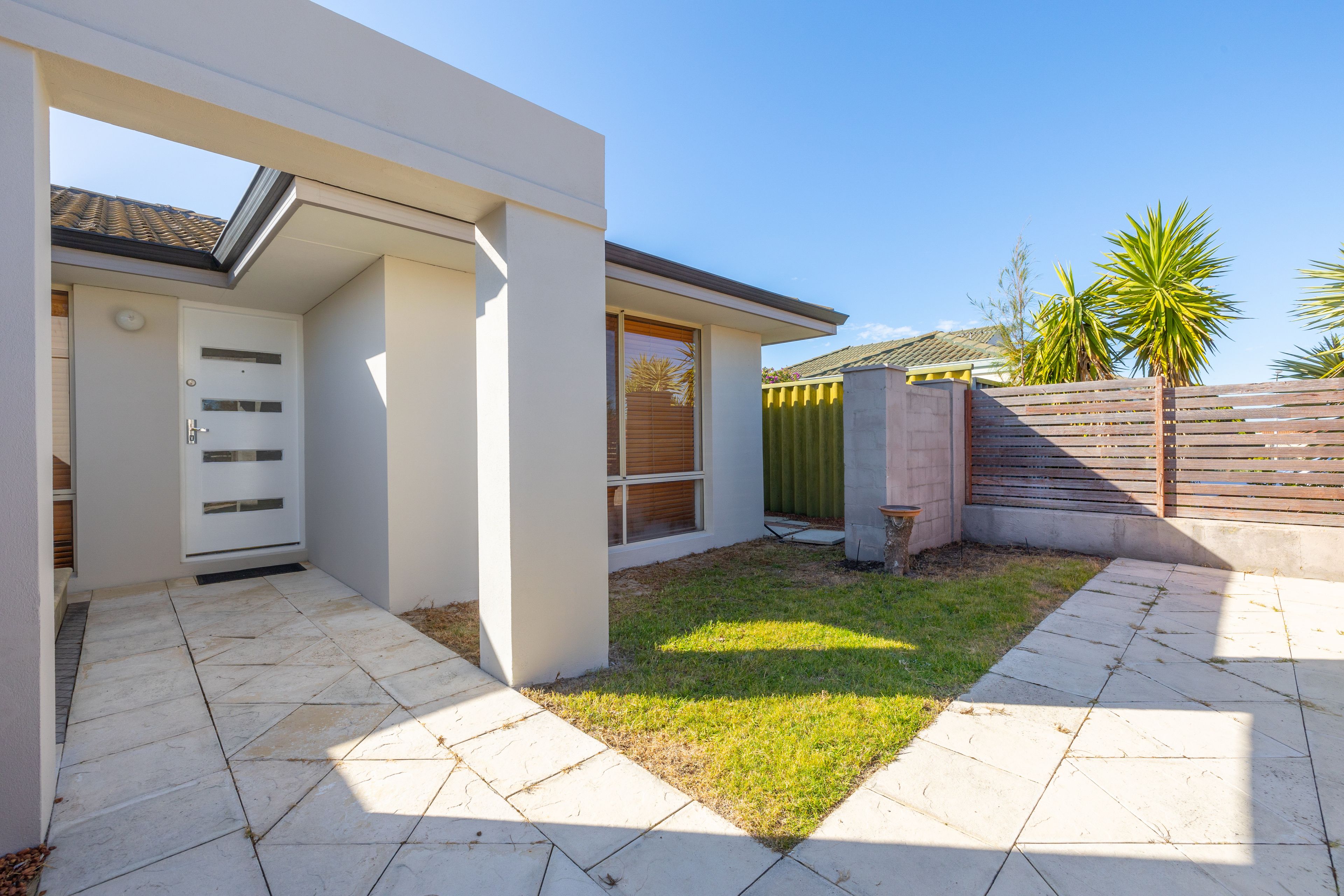 4 Blackbird Glen, Quinns Rocks WA 6030