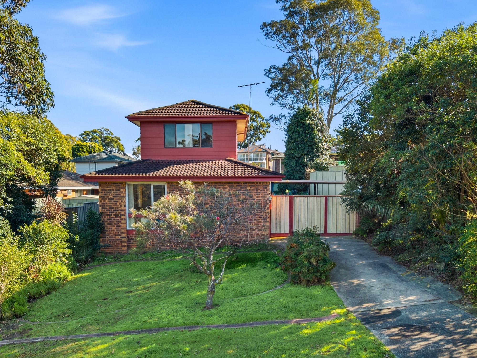 19 Nardango Road — photo from Ray White Macarthur Group