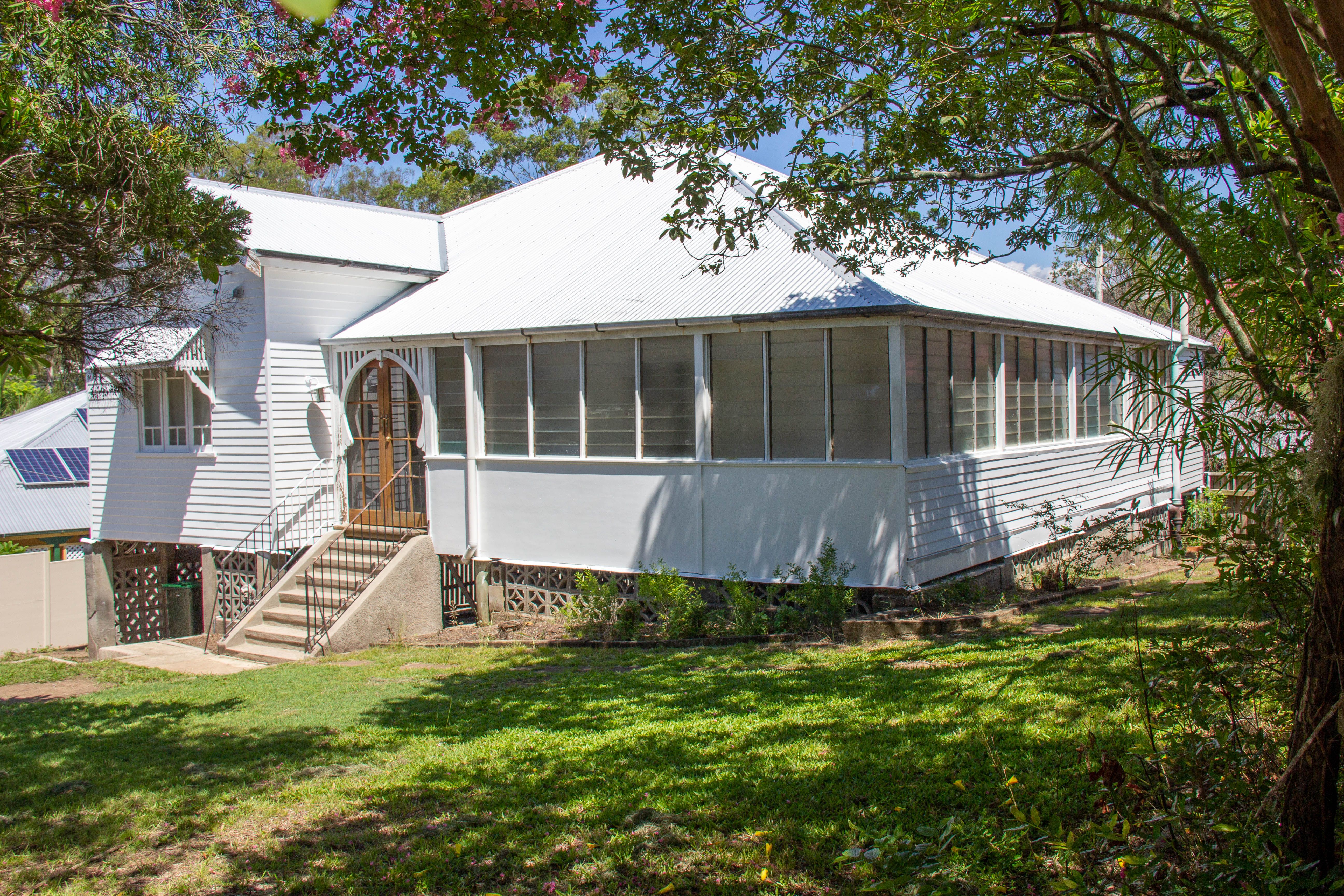 117 Simpsons Road, Bardon, QLD 4065