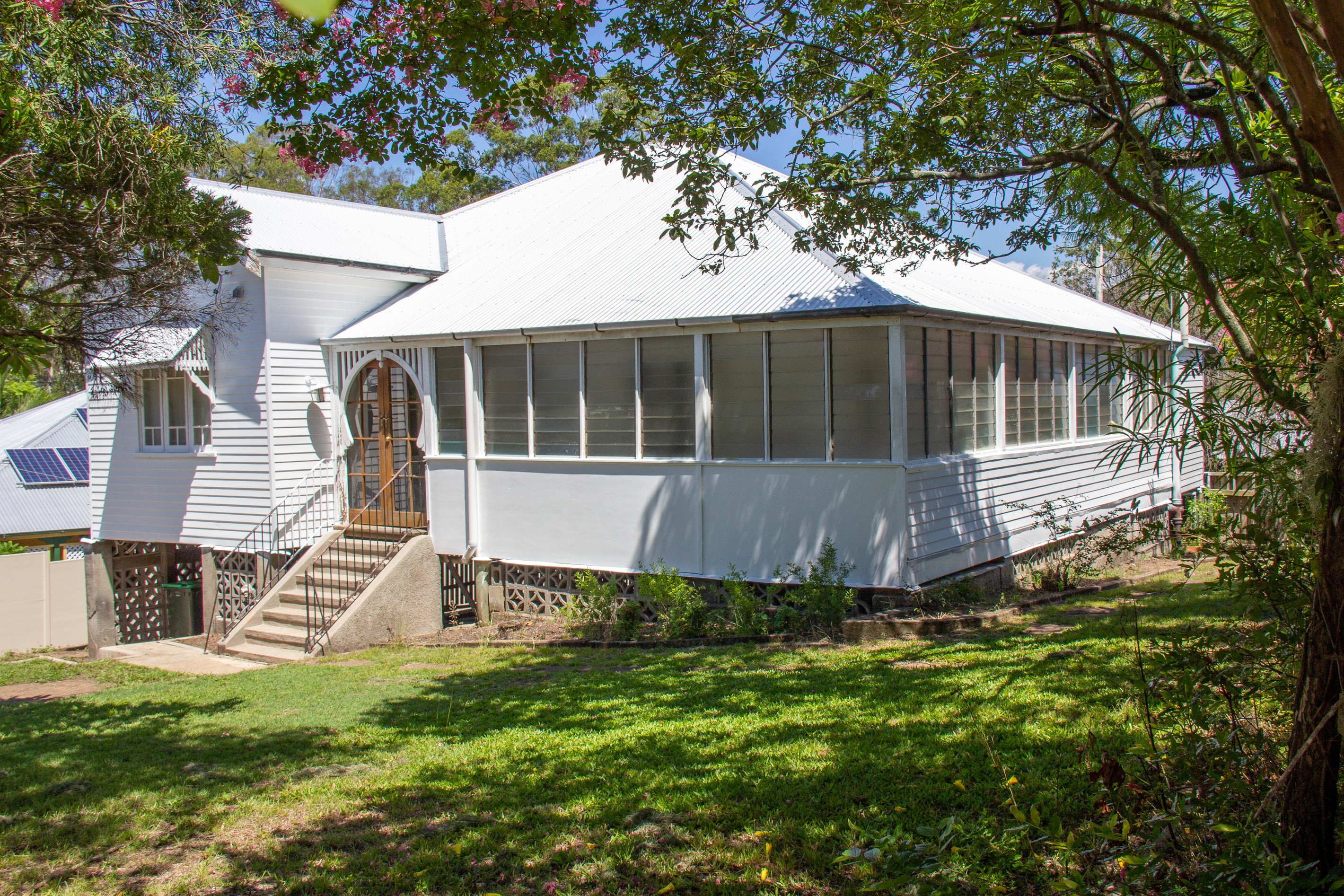 117 Simpsons Road, Bardon, QLD 4065