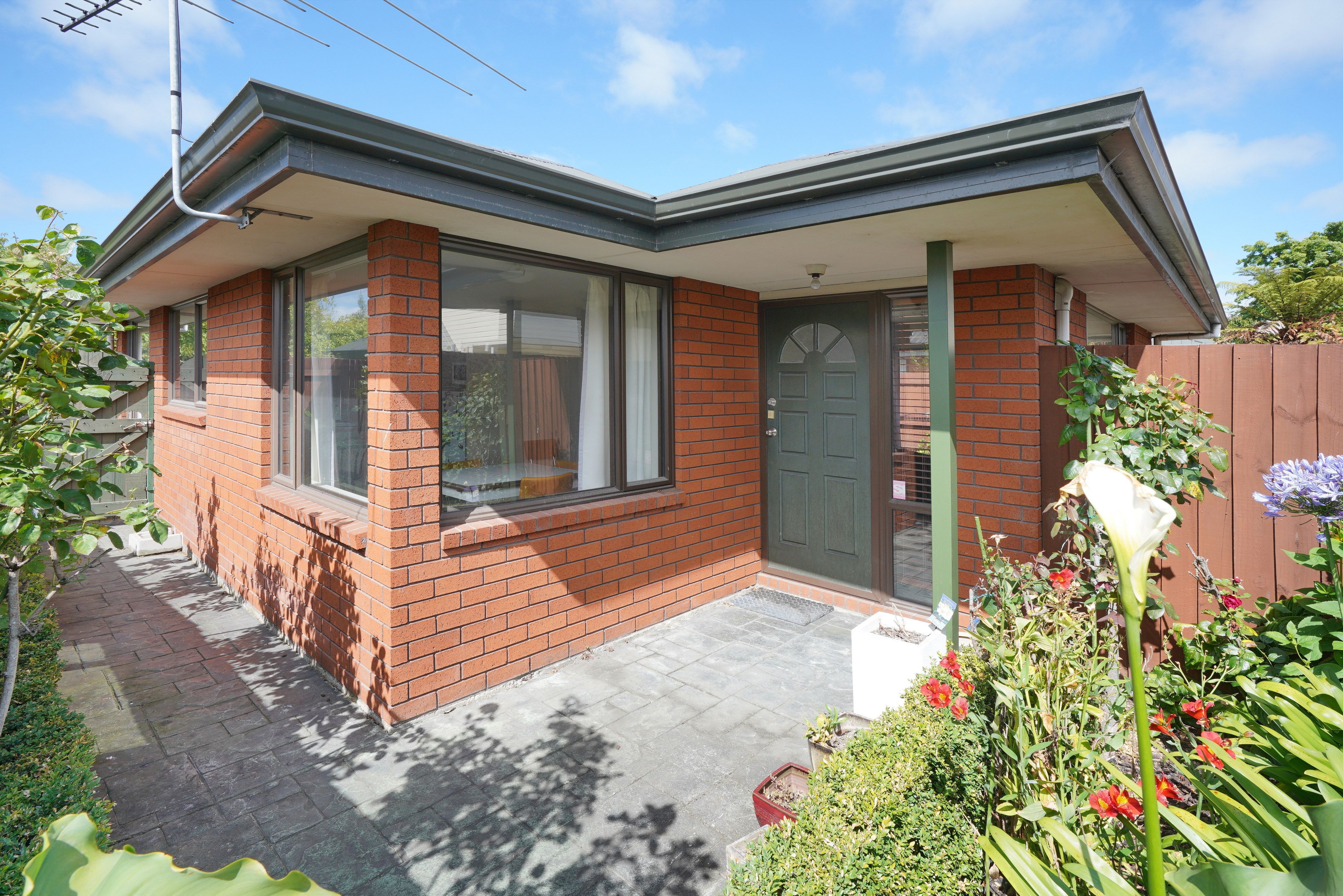 2/21 Braddon Street, Addington, Christchurch City