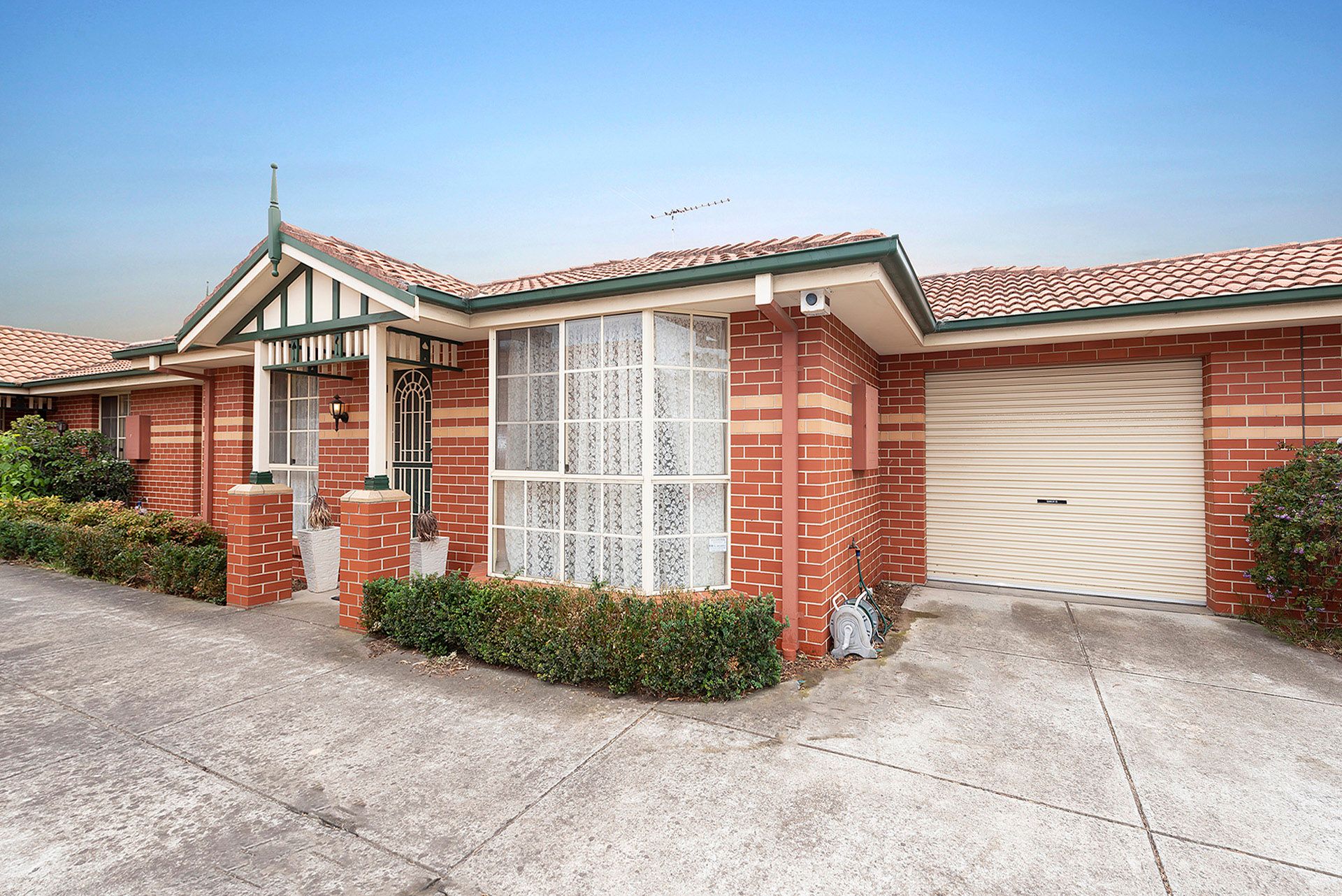 2/57 Maidstone Street, Altona, VIC 3018
