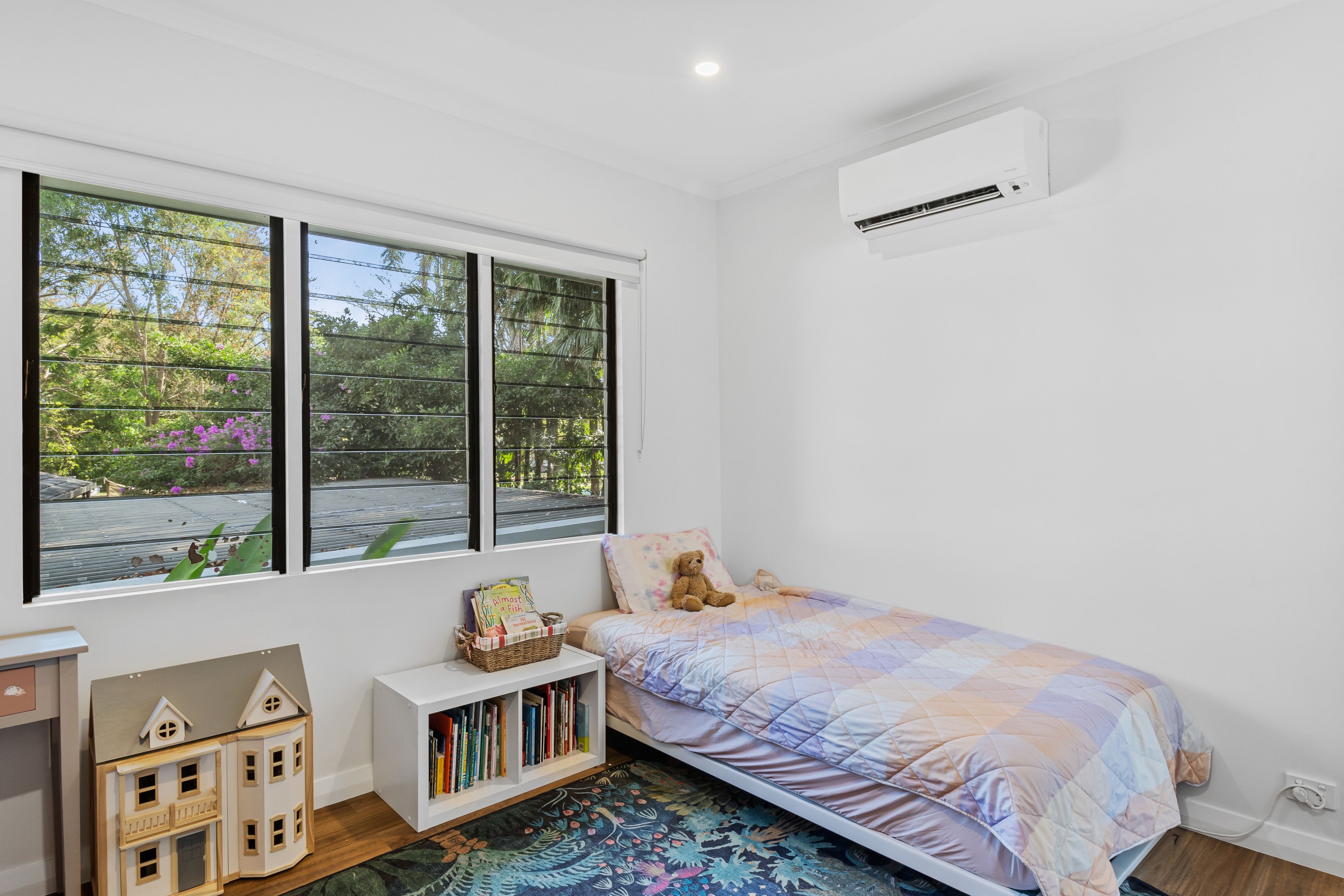 8 Radford Court — photo 10 of 21