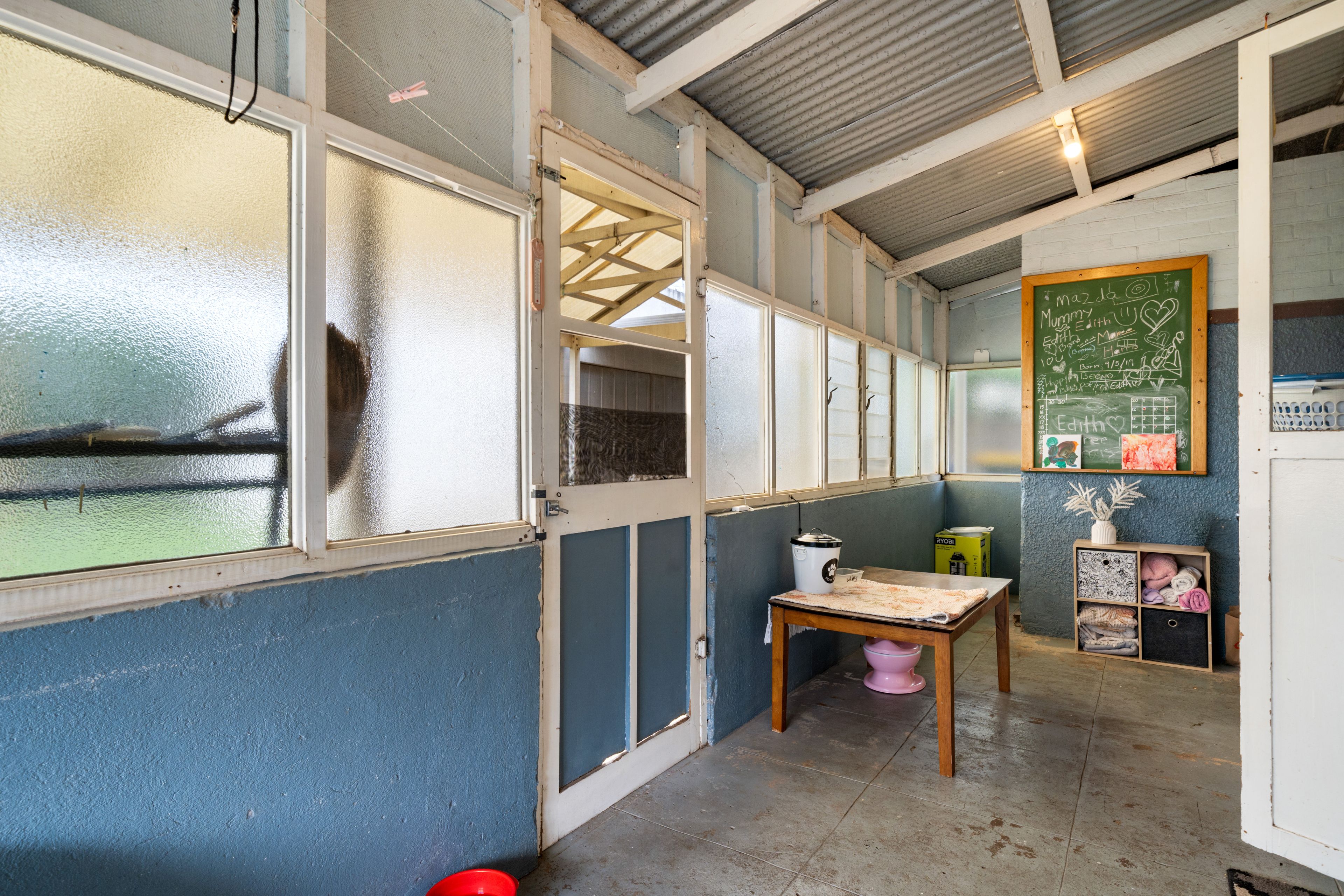 28 Reynell Street — photo 12 of 20