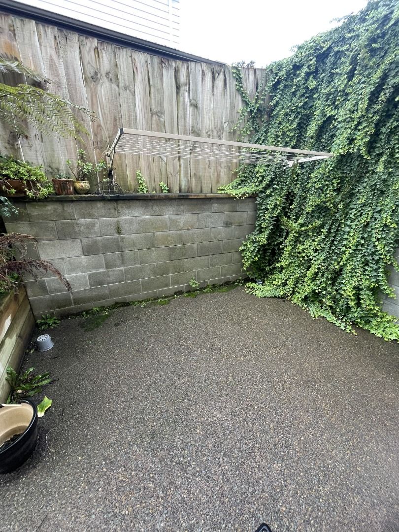 1 Roy Maloney Drive, Henderson, Waitakere City