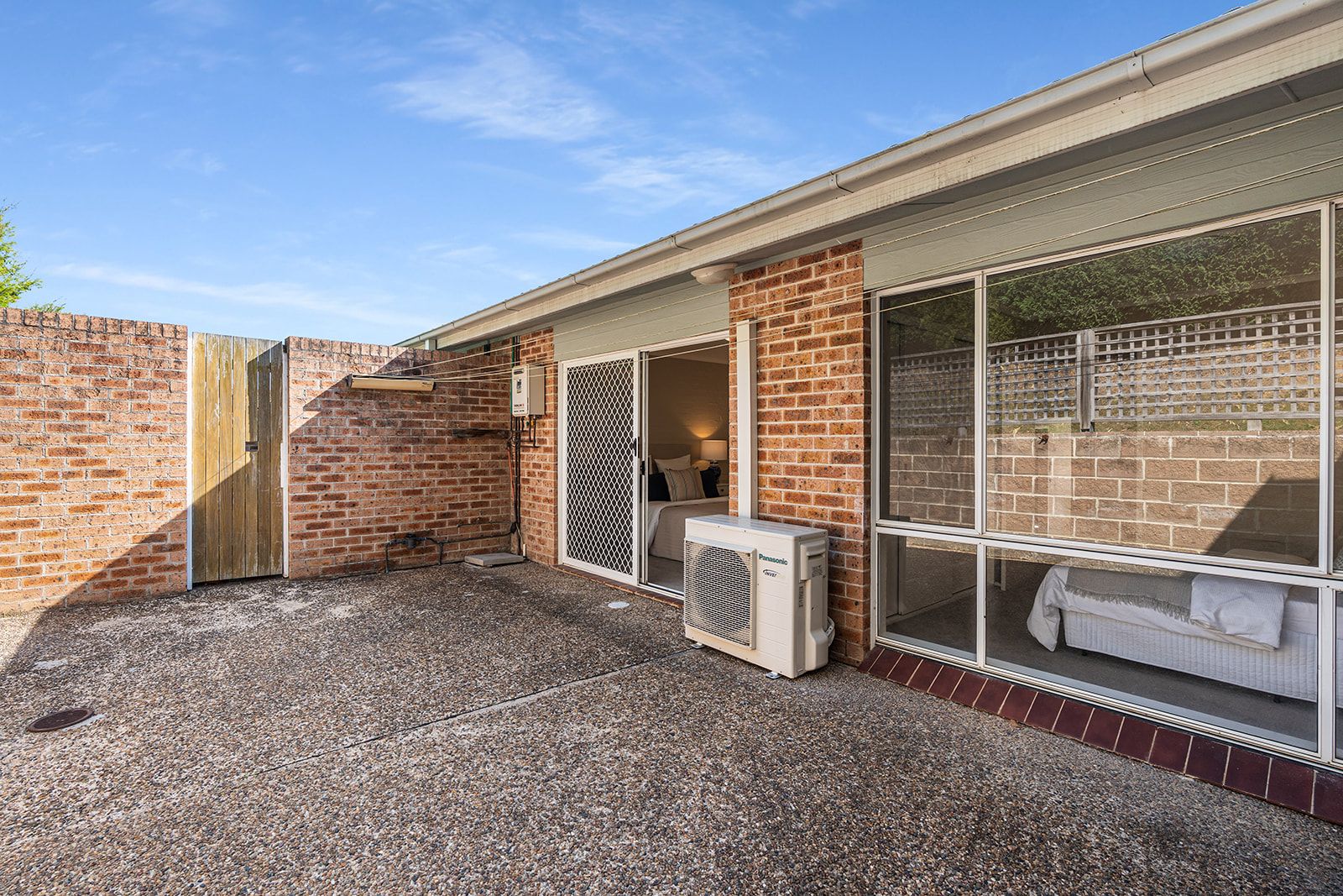 Unit 3/28 Clarke Street — photo 12 of 13