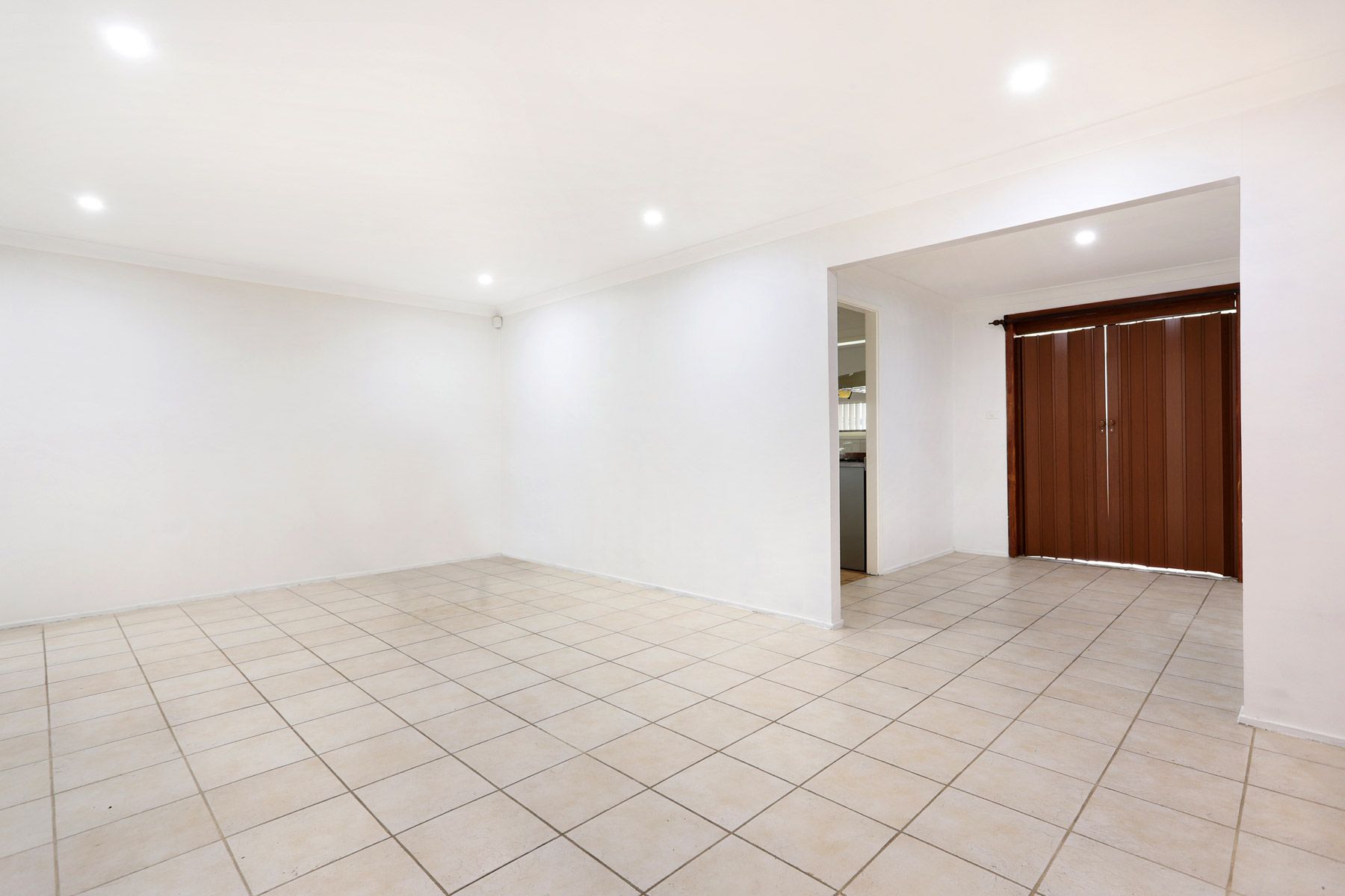 20 Lockheed Circuit, St Clair, NSW 2759