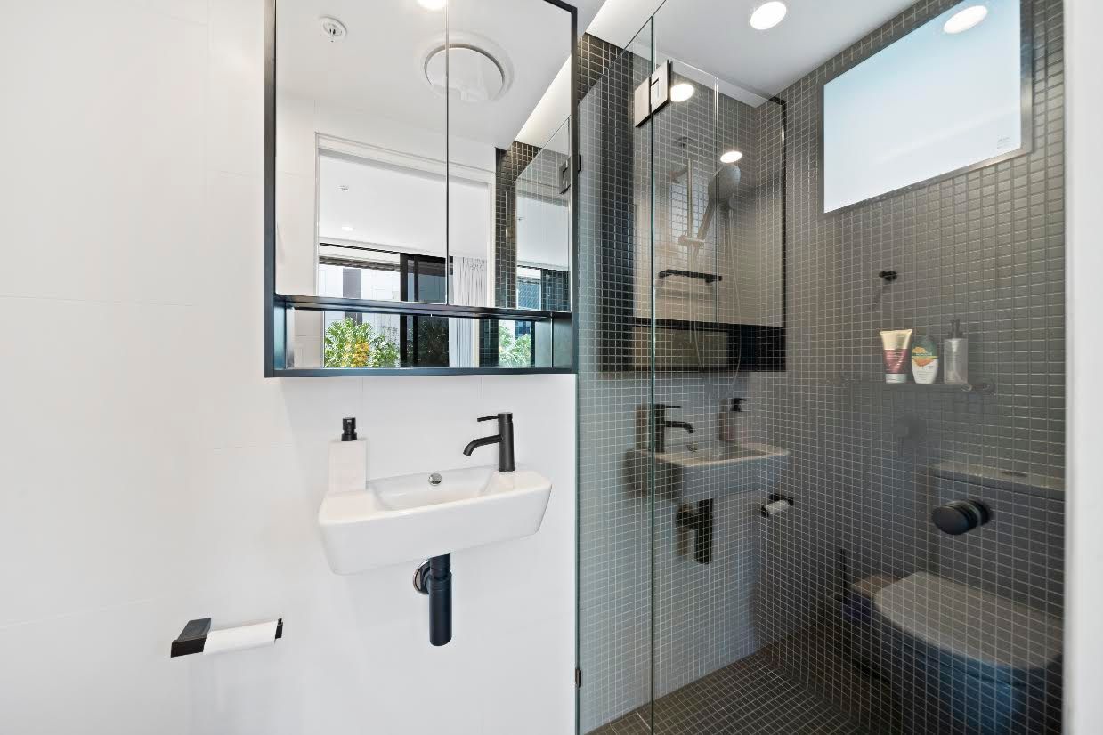 206/19 Deshon Street — photo 7 of 14