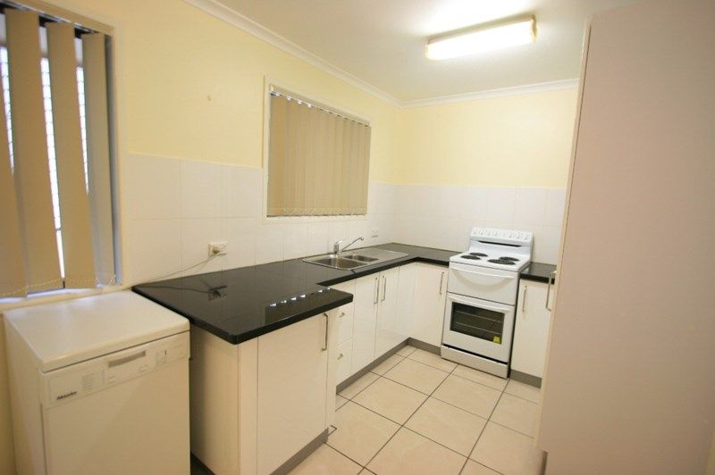 136 Hyde Road, Yeronga, QLD 4104