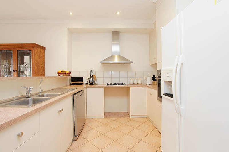 36 Attingham Crecent, Oakden, SA 5086