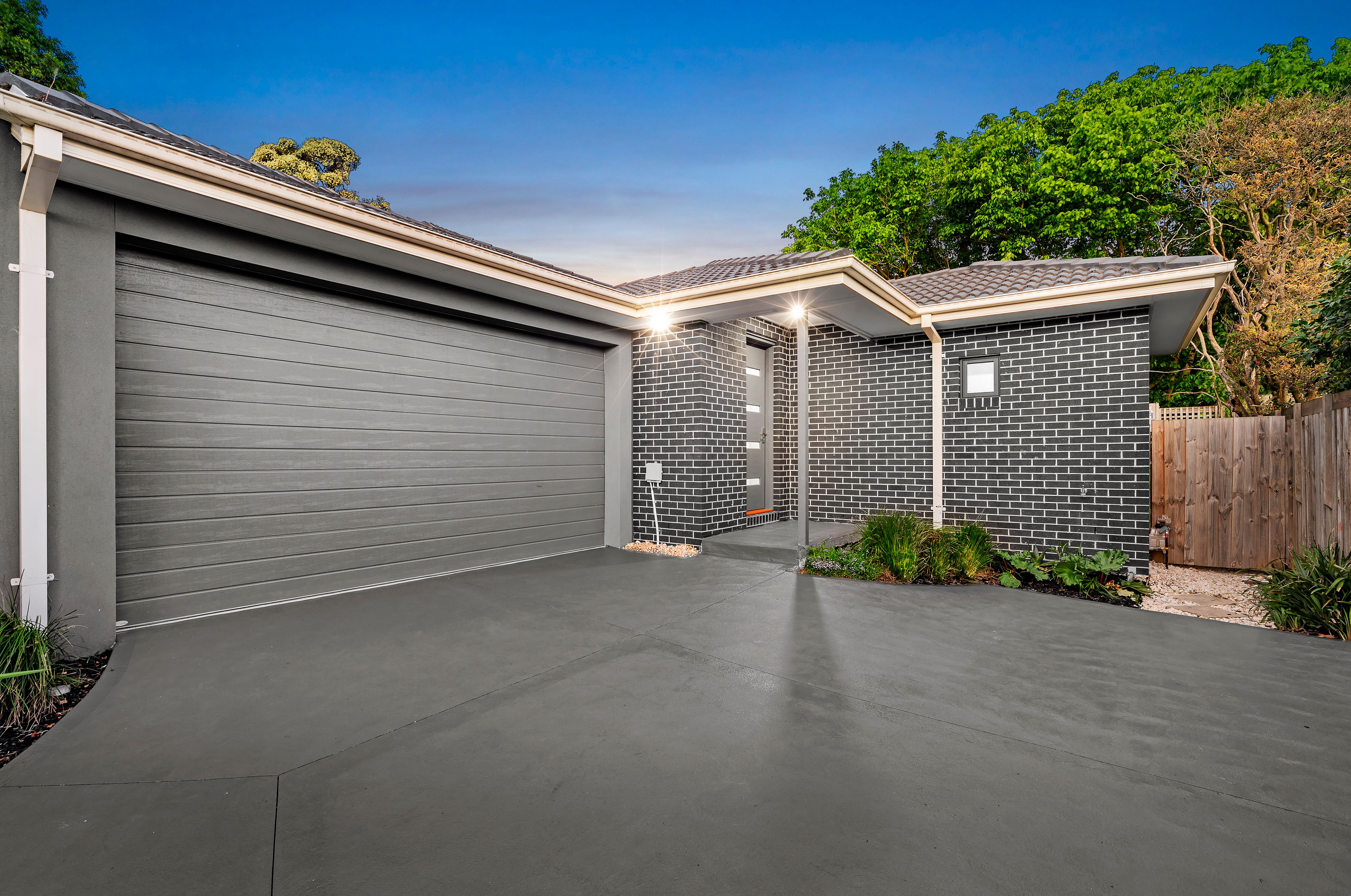 28 Coromandel Crescent South, Knoxfield VIC 3180