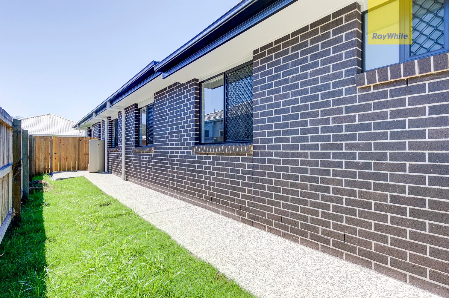 1/19 Br Ted Magee Drive, Collingwood Park, QLD 4301