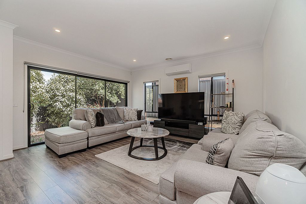 75 Wattletree Street, Craigieburn, VIC 3064