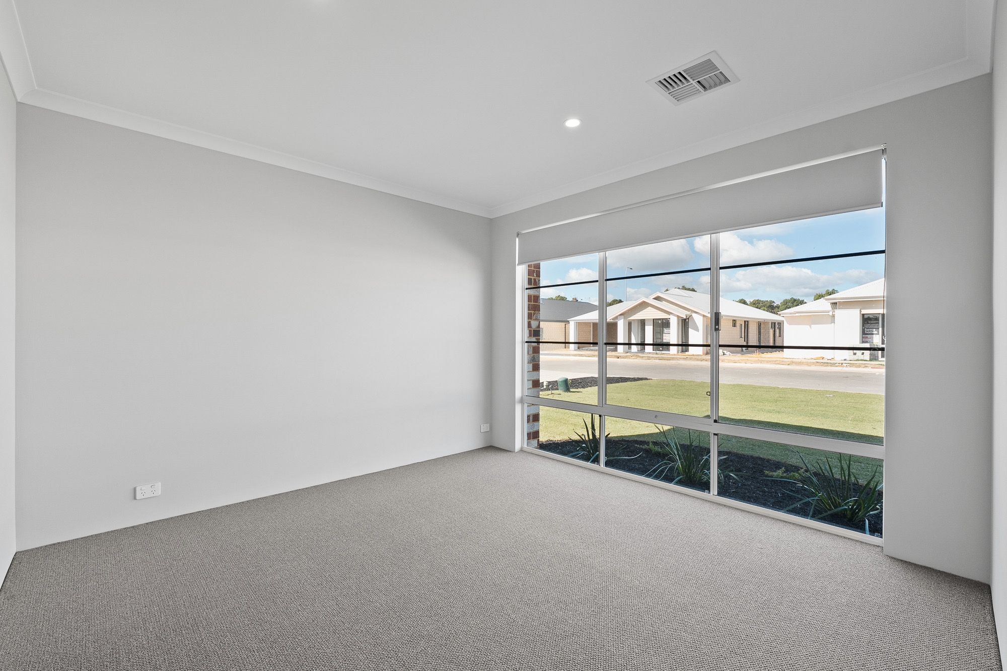 9 Grasmere Entrance, Waikiki, WA 6169