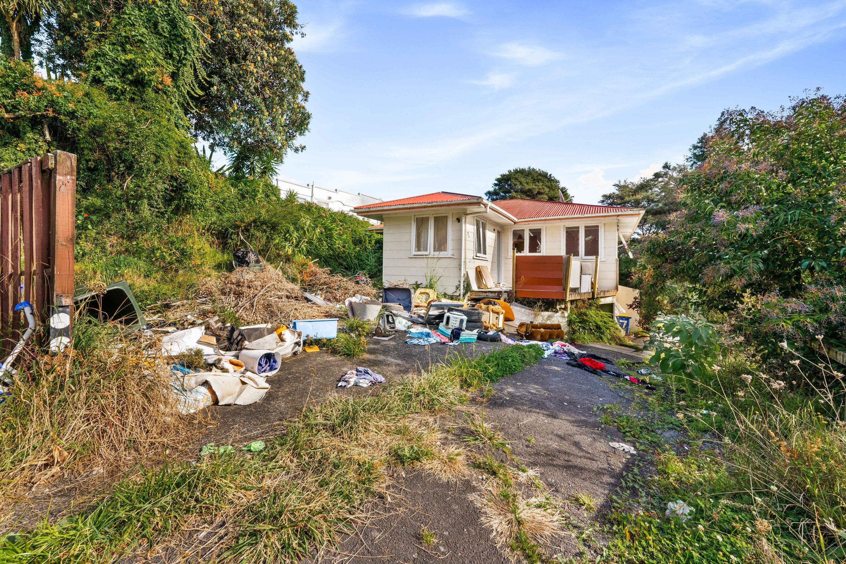 7 Rangeview Road, Sunnyvale, Waitakere City