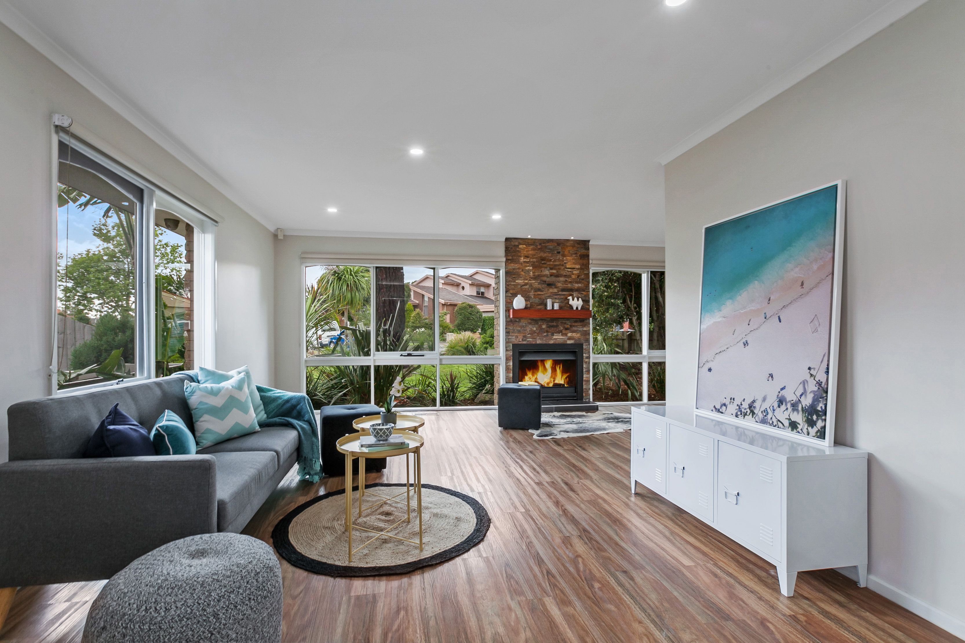 8 Peacock Close, Mill Park, VIC 3082