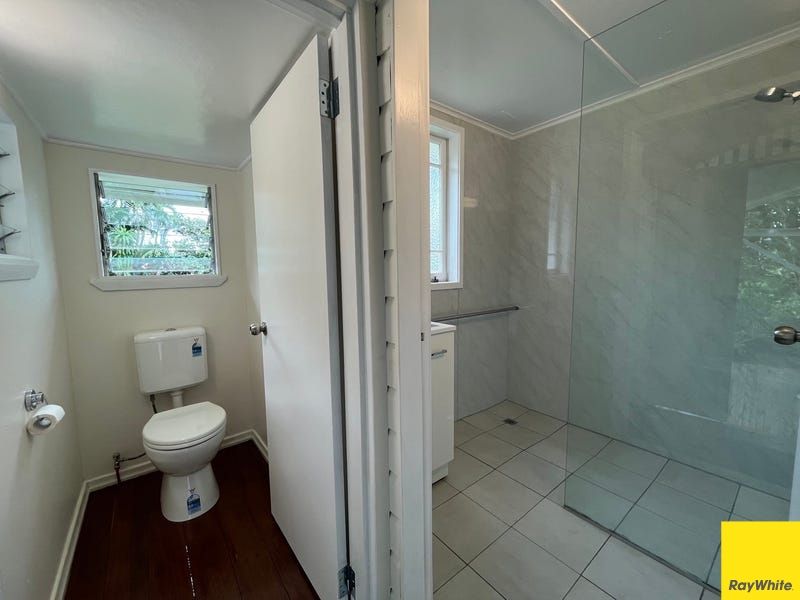 74 Cairns Street, Cairns North, QLD 4870