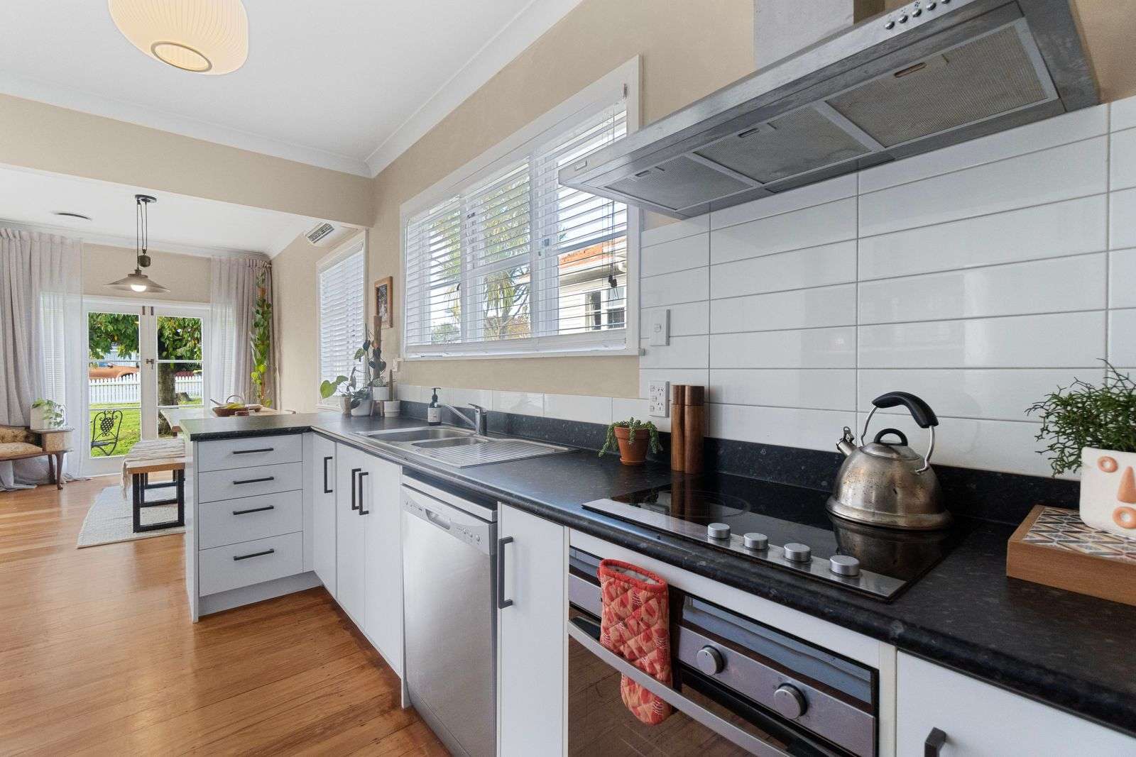 59 MacFarlane Street photo 1