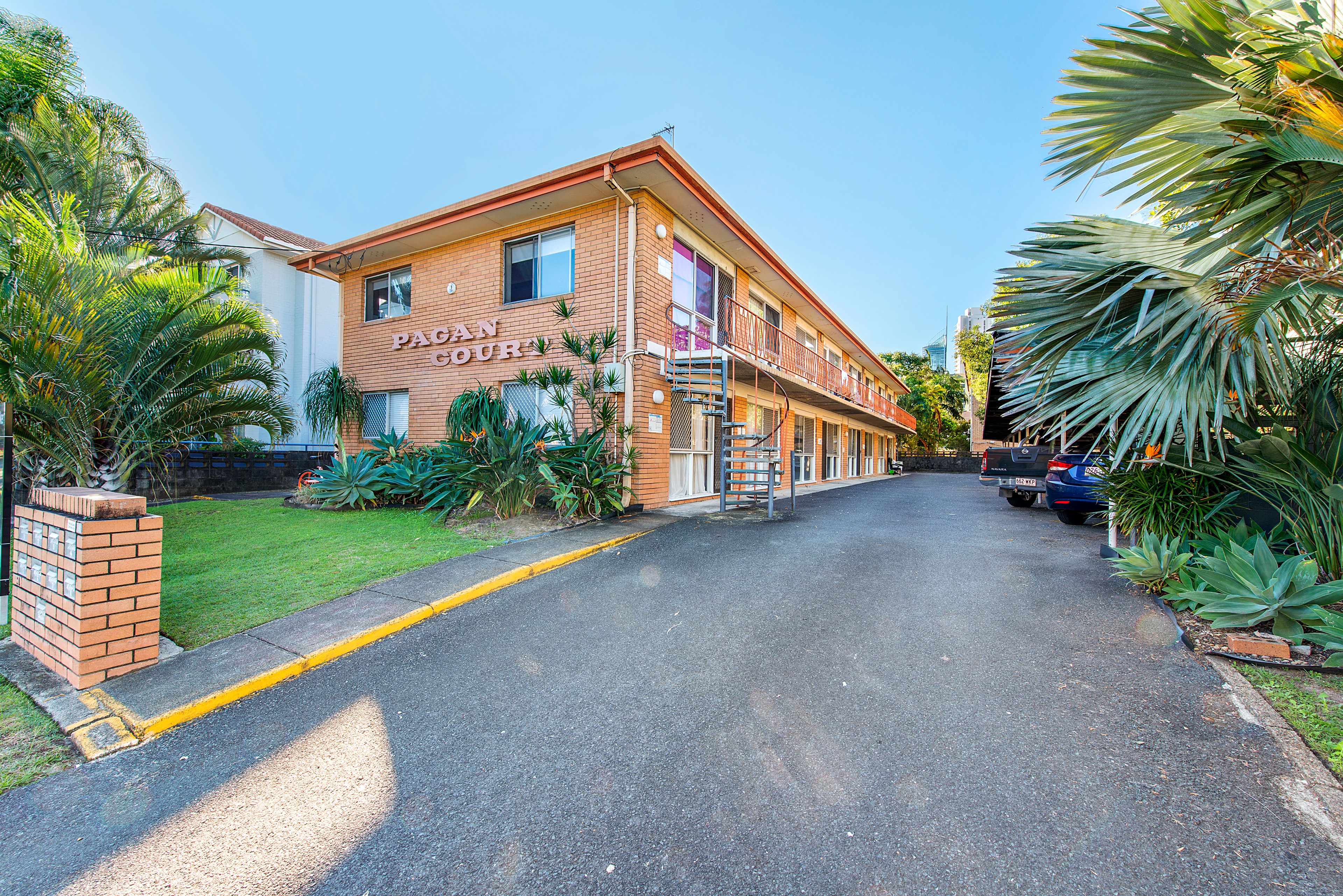 9 Monaco Street, Surfers Paradise QLD 4217