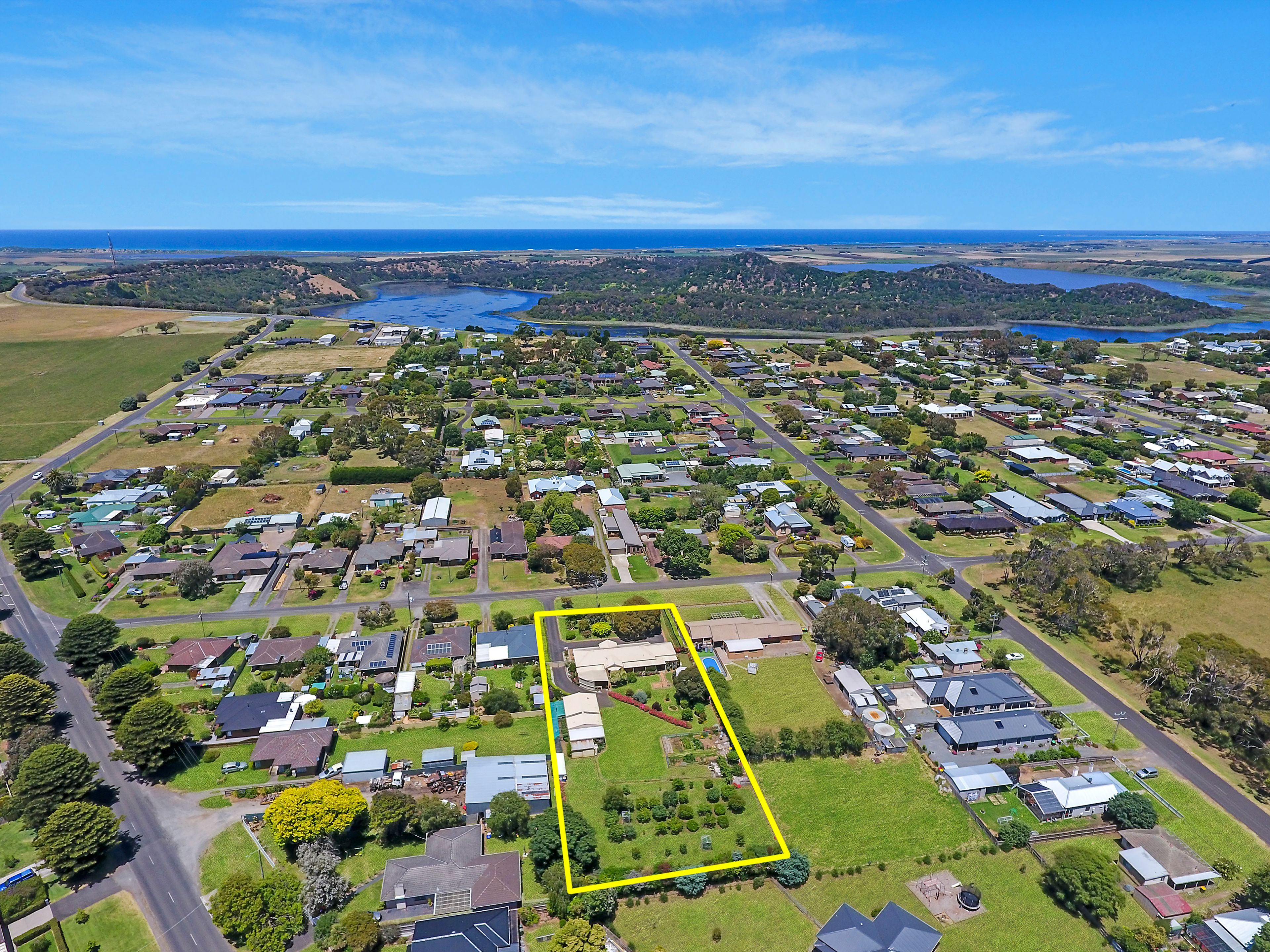 12 Anne Street, Koroit, VIC 3282