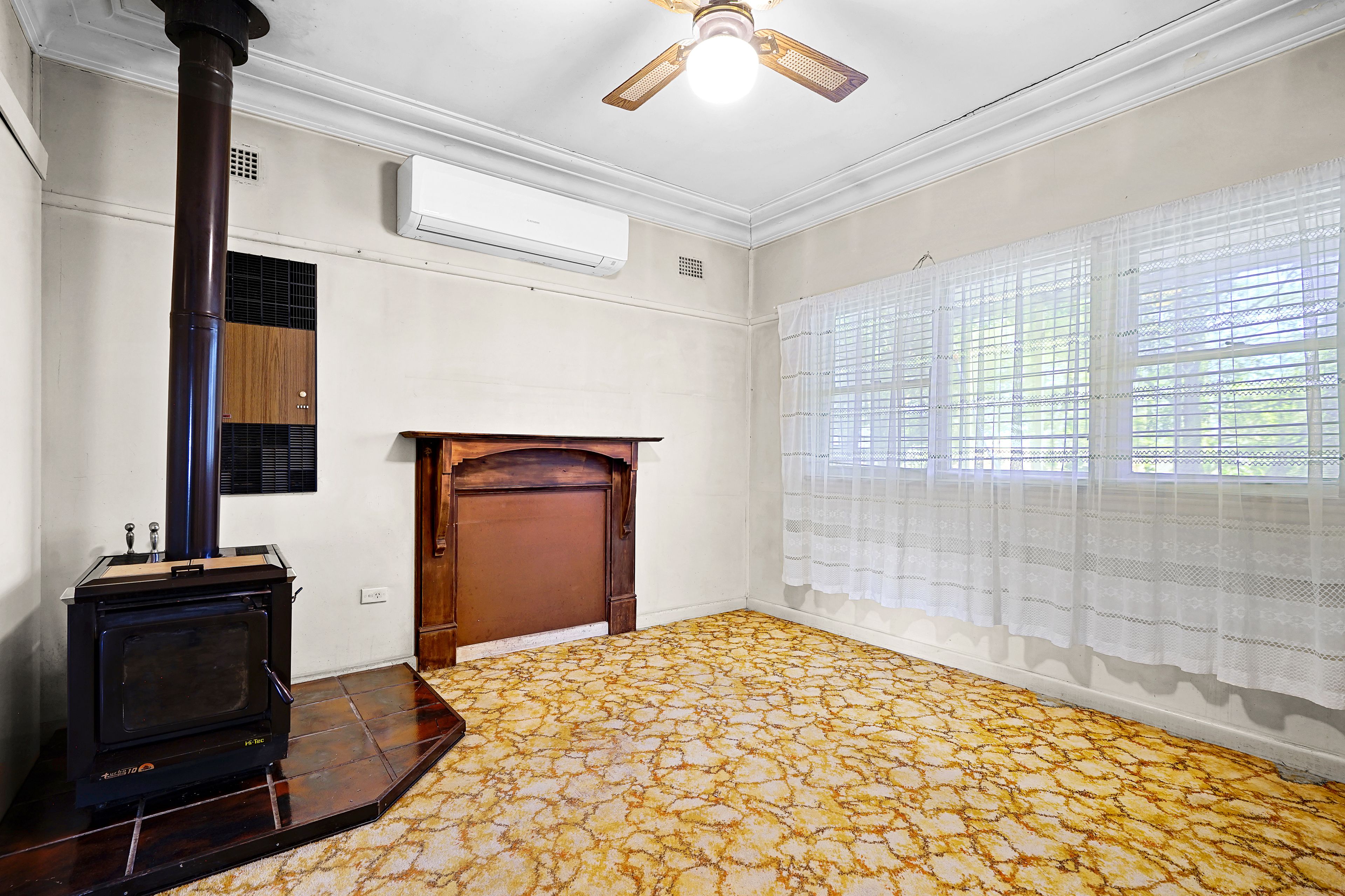 38 Adelaide Street, Oxley Park, NSW 2760