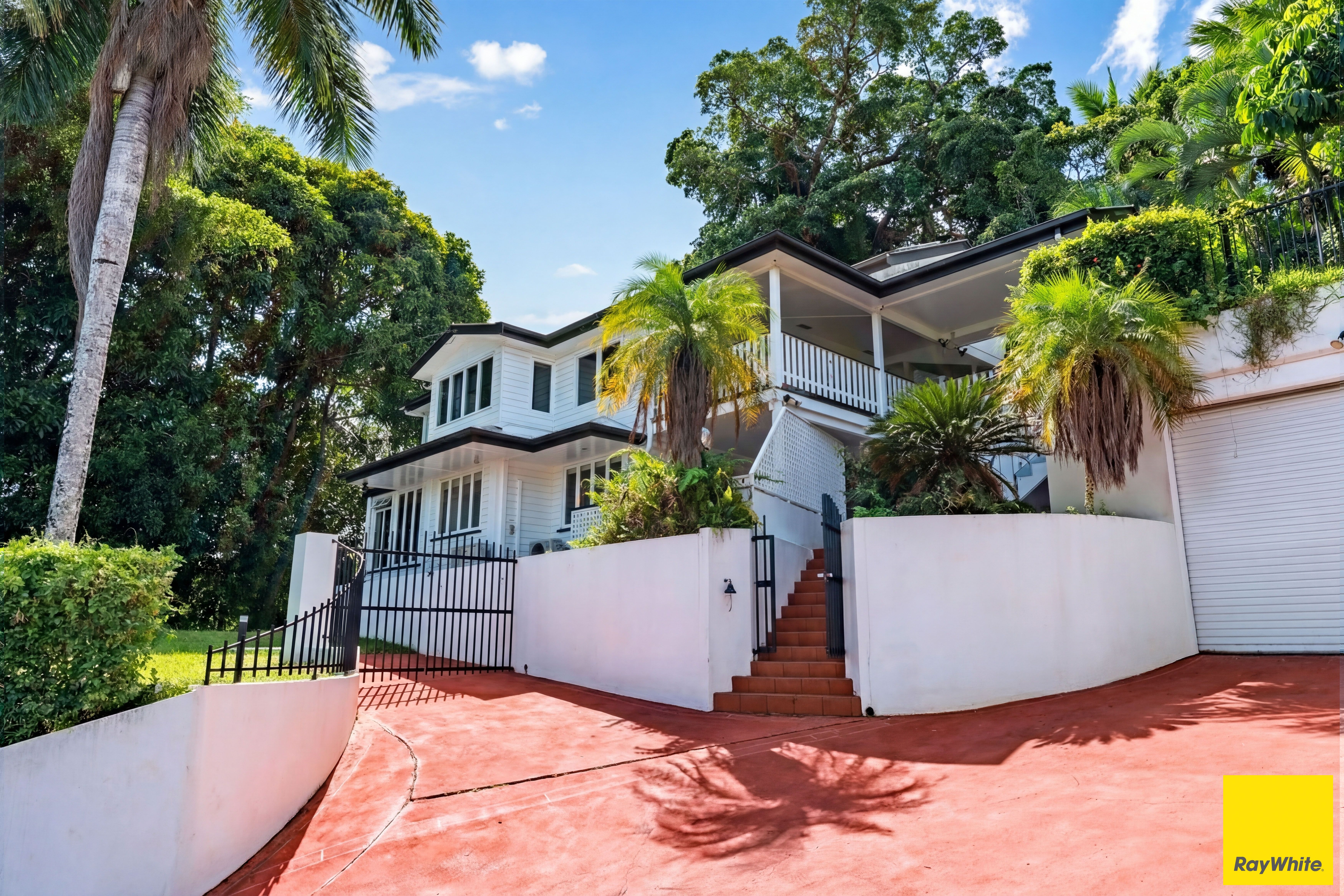 40-42 Walsh Street, Edge Hill, QLD 4870