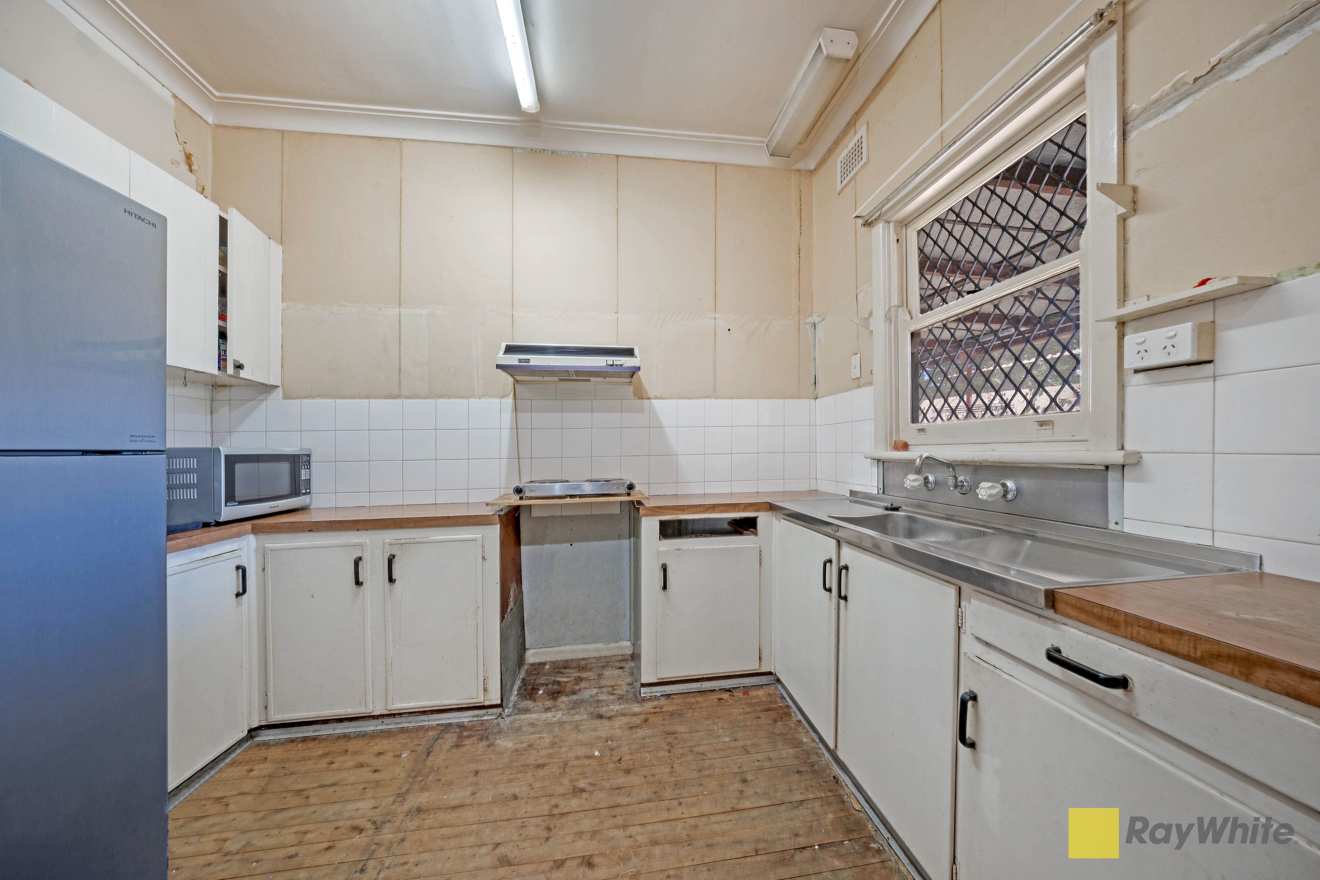 37 Lucas Road, Seven Hills, NSW 2147