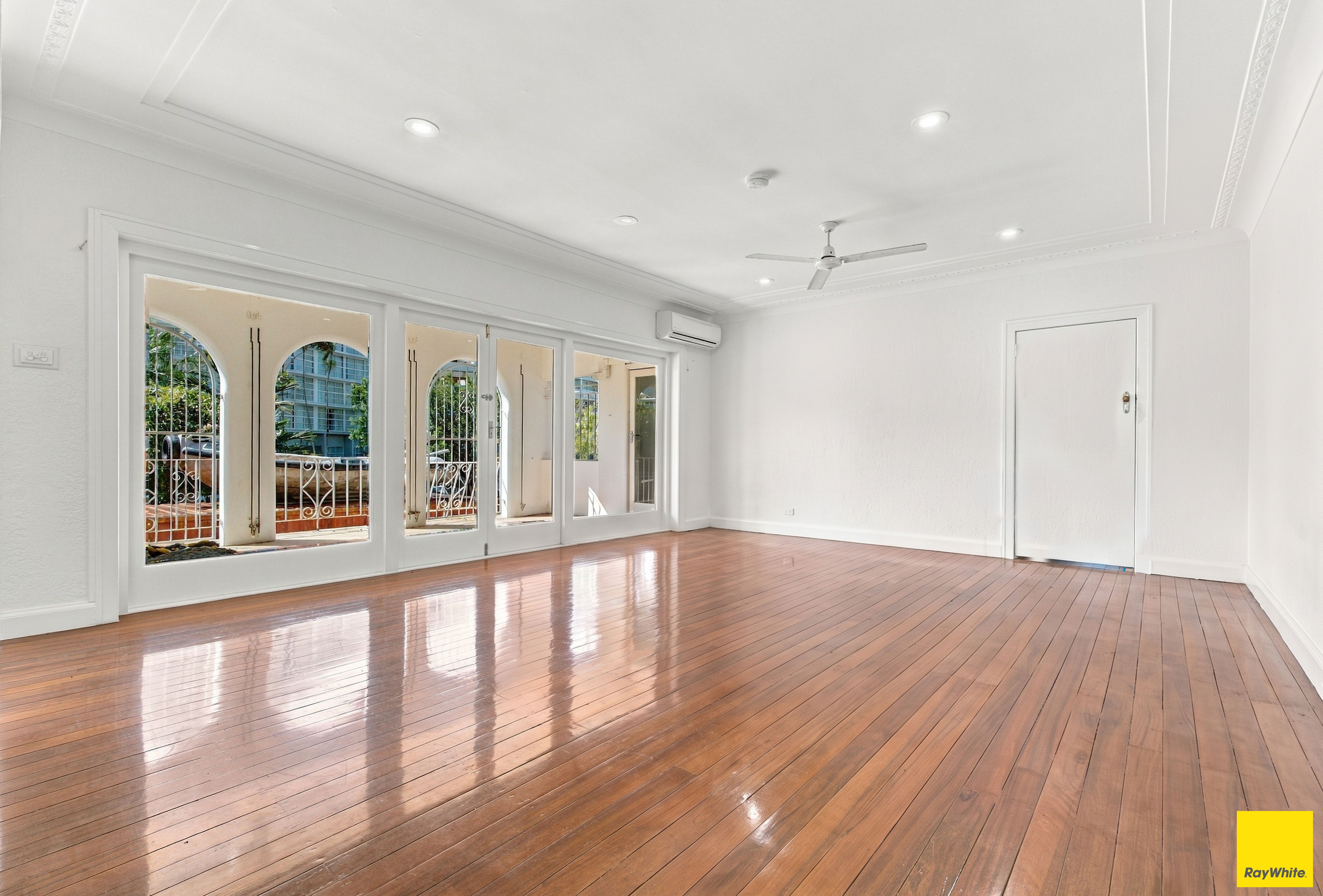 100 Abbott Street — photo 13 of 22