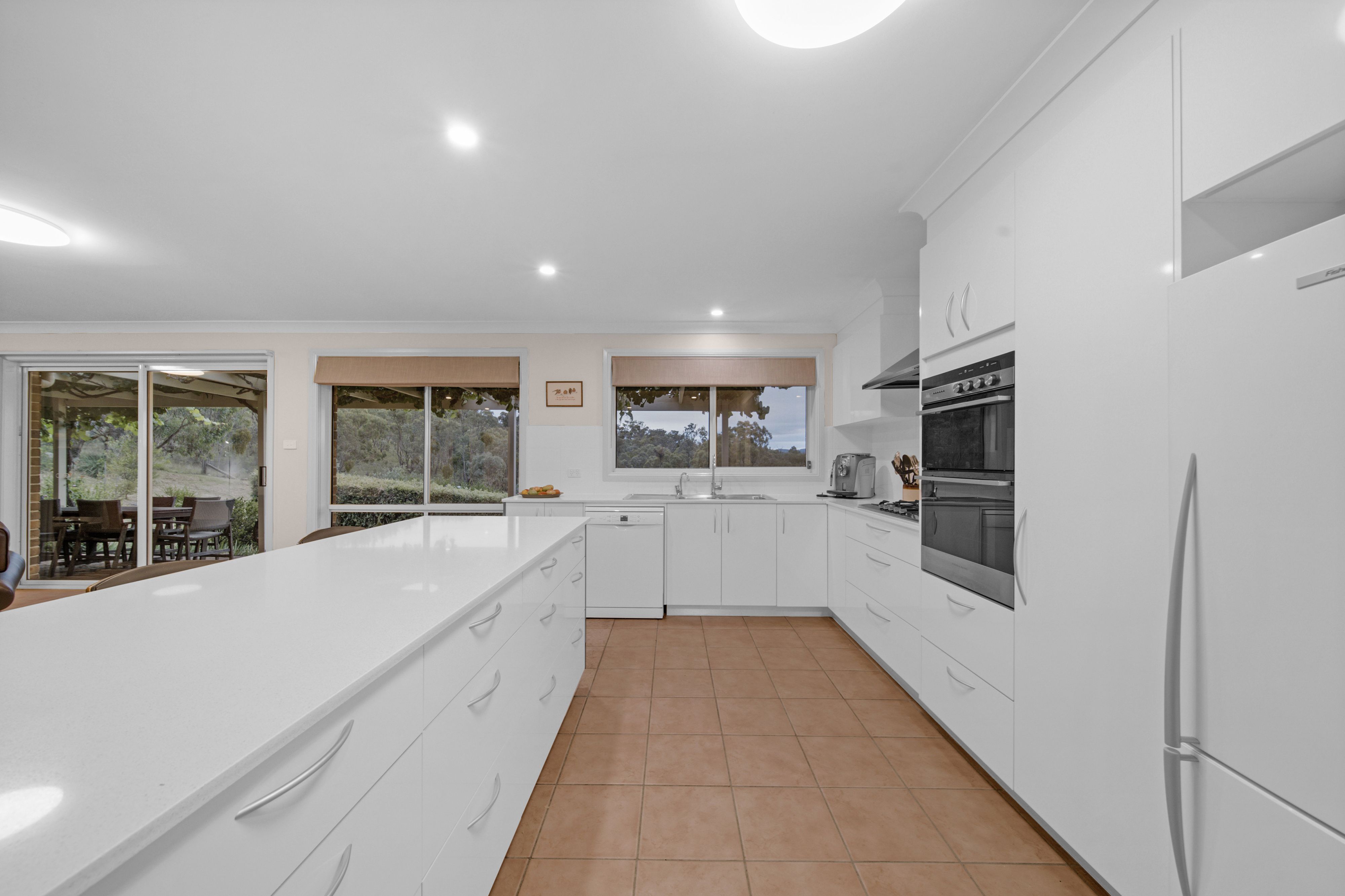 206 Yellow Box Road — photo 13 of 30