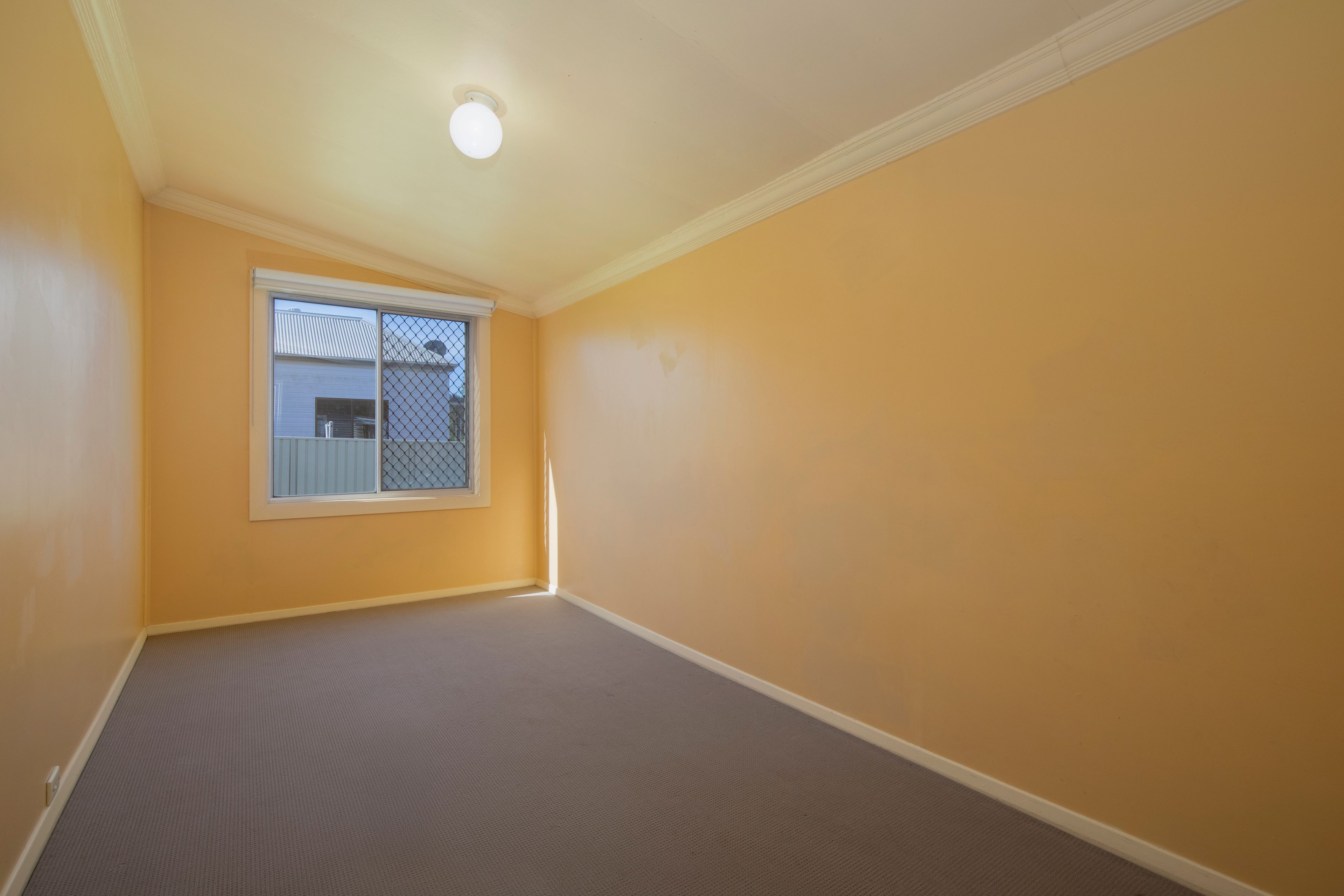 19 Omara Street — photo 10 of 14