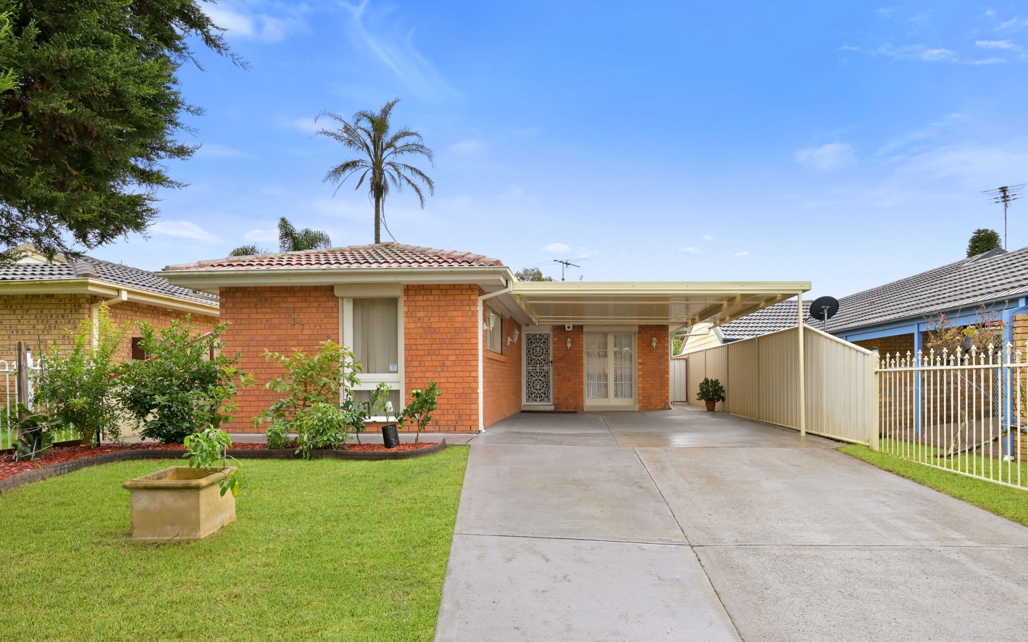 97 Potoroo Avenue, St Helens Park, NSW 2560