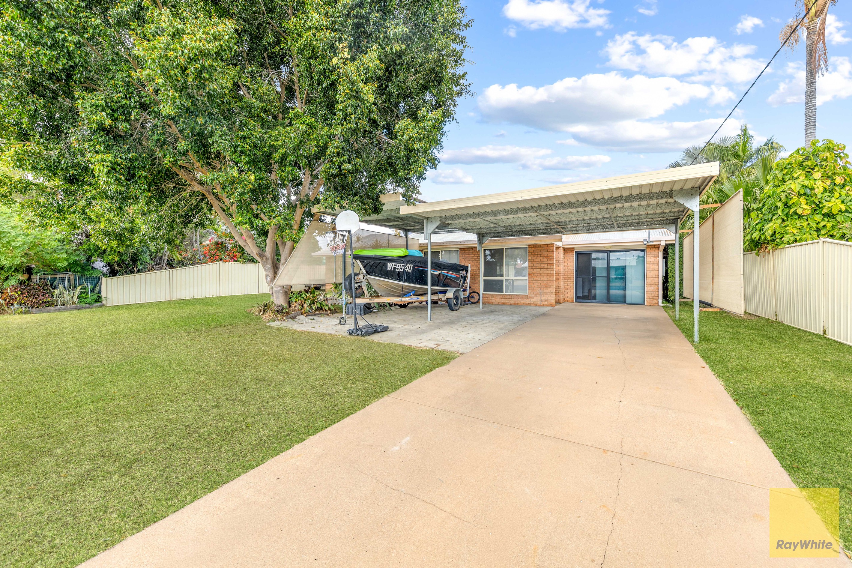 7 Barbara Court, Emerald, QLD 4720