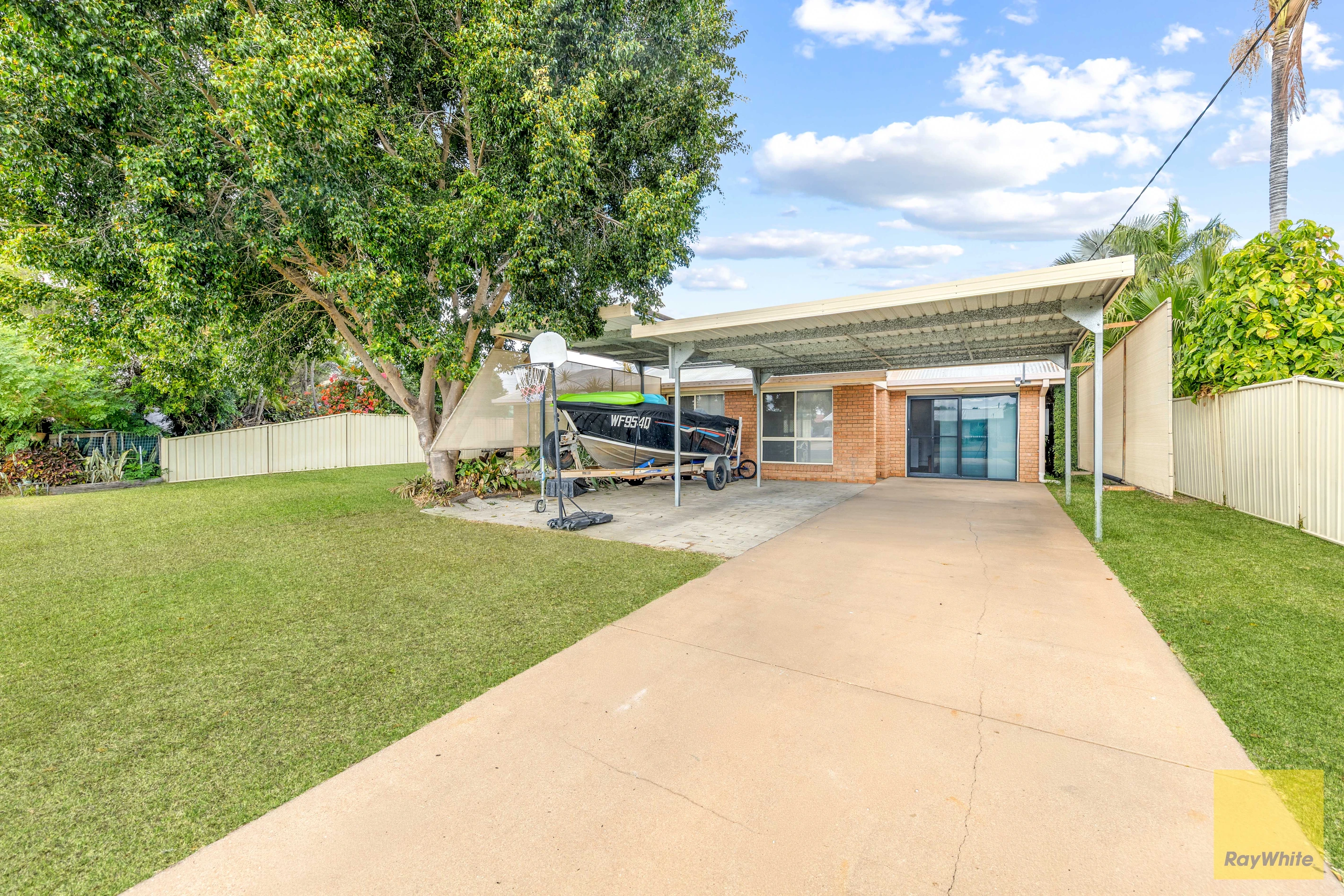 7 Barbara Court, Emerald, QLD 4720