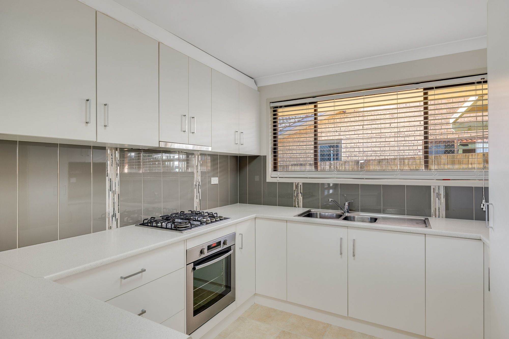 9 Ansett Court, Wilsonton, QLD 4350