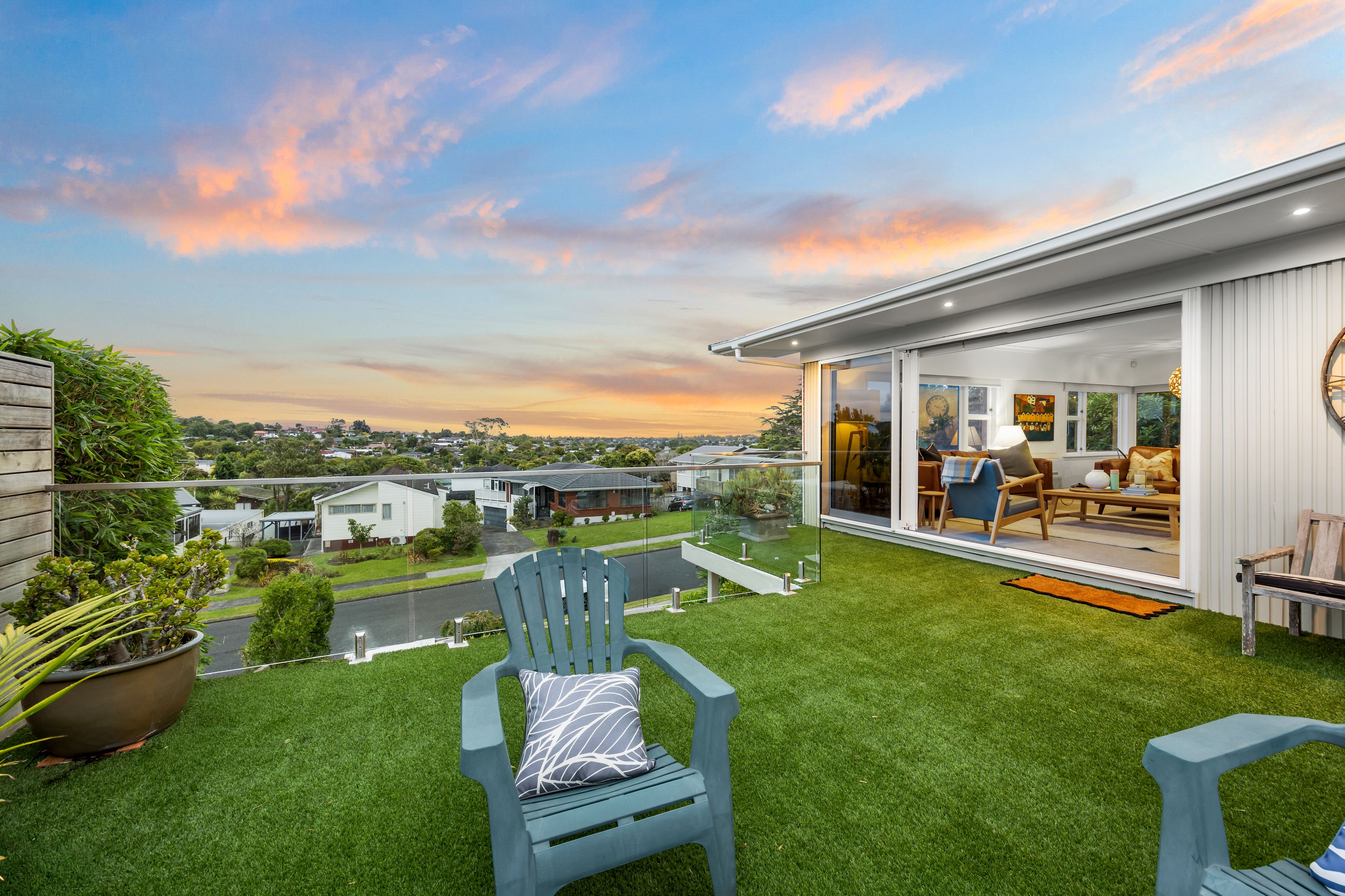 91 Beechdale Crescent, Pakuranga Heights, Manukau City