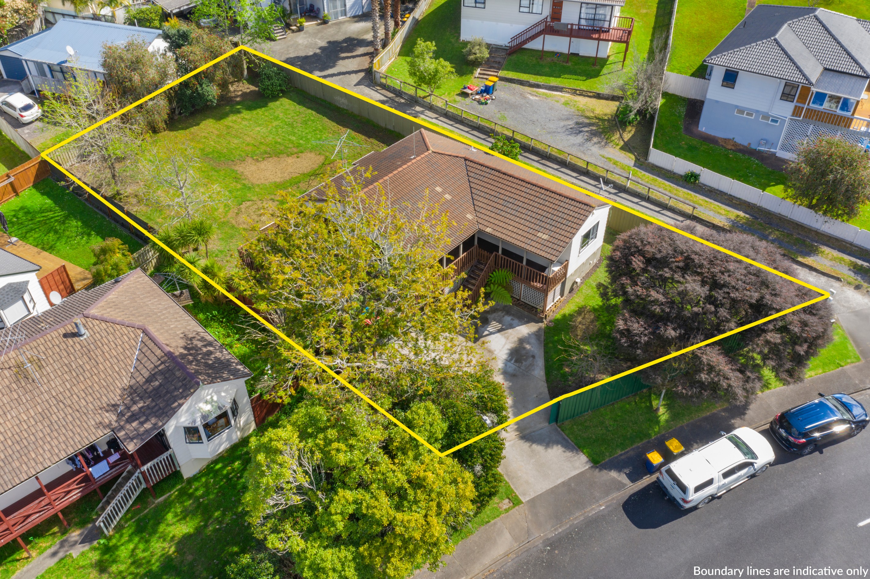 18 Holmes Drive South, Massey, Waitakere City