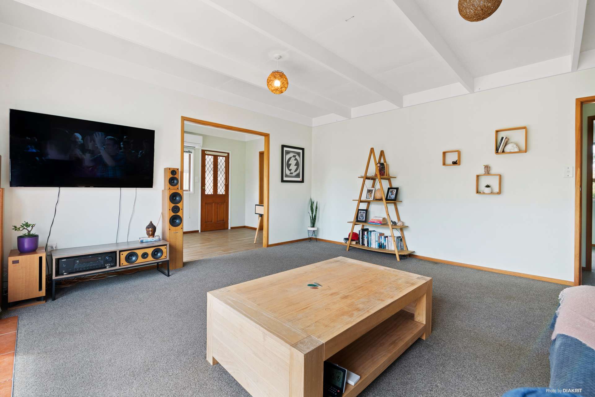 7 Wainoni Place photo 12
