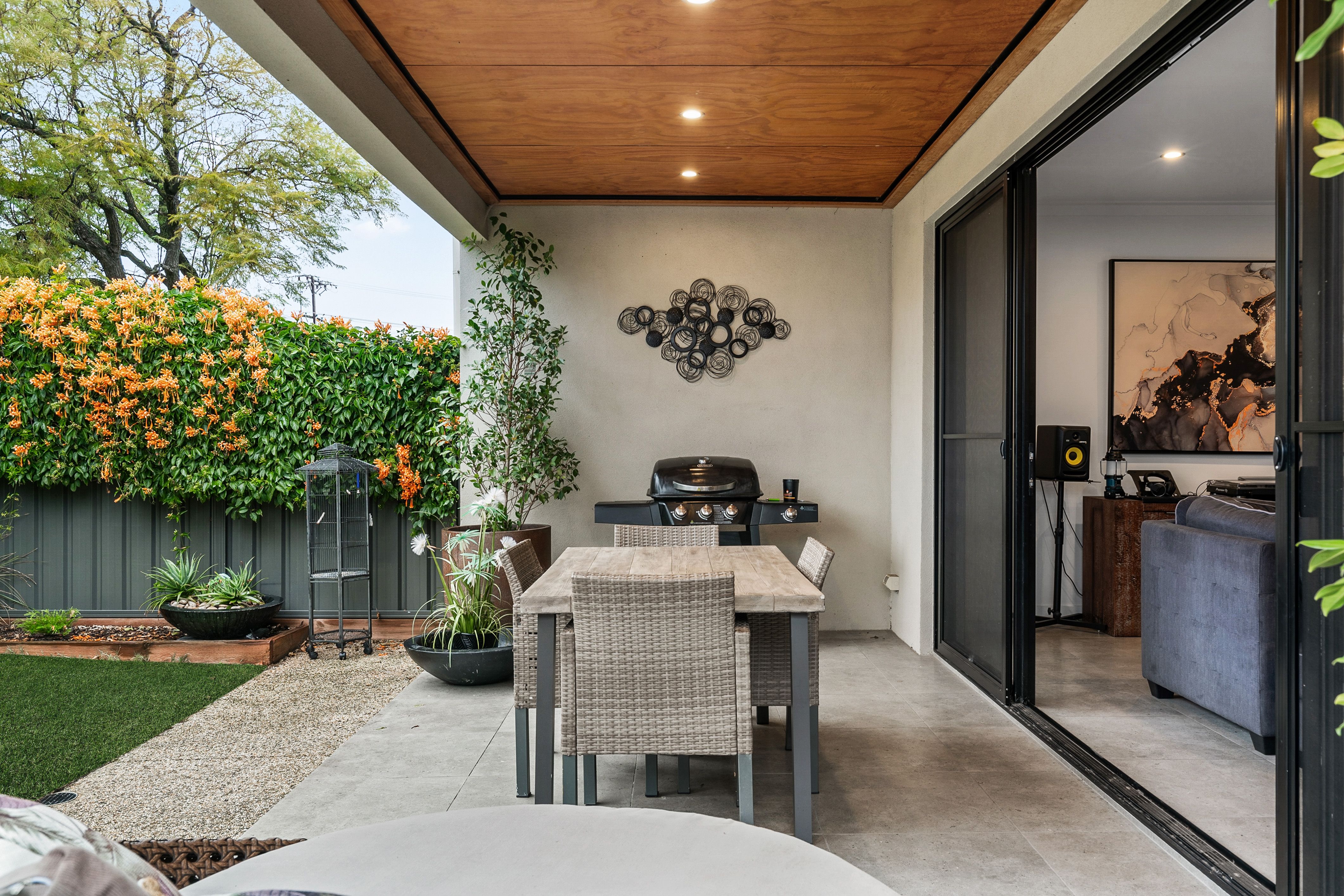 109 Crown Terrace — photo 18 of 24
