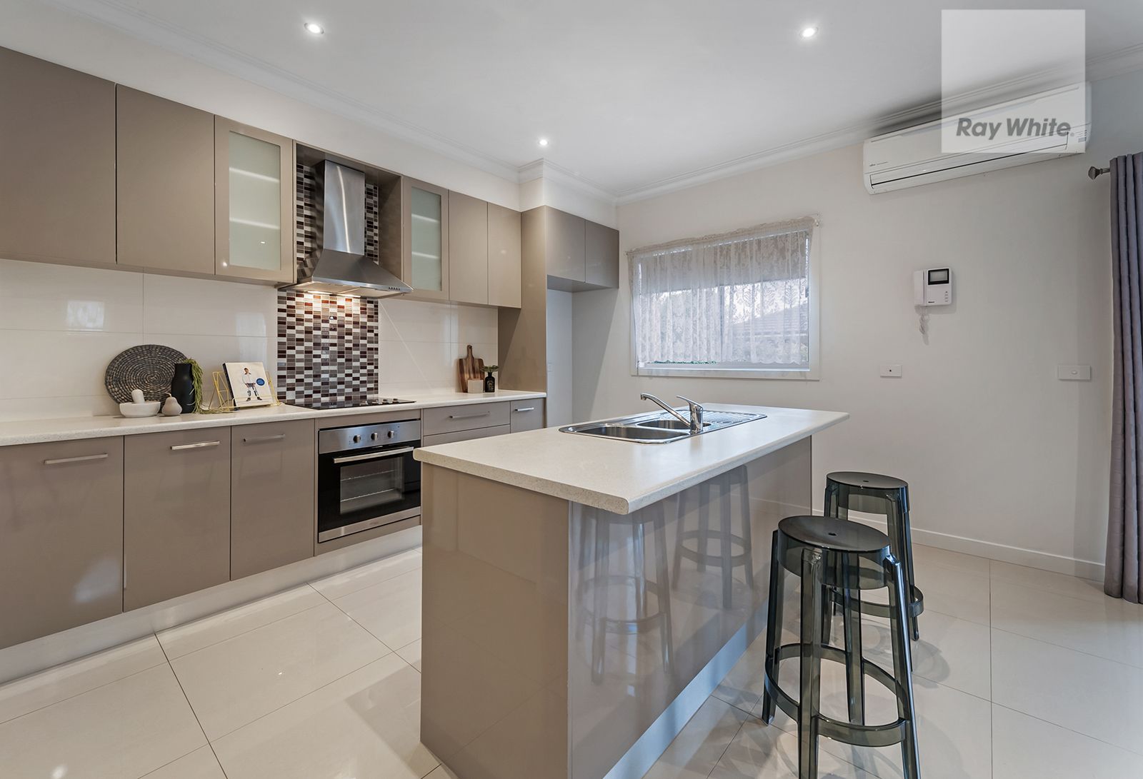 17 Humber Street, Craigieburn, VIC 3064