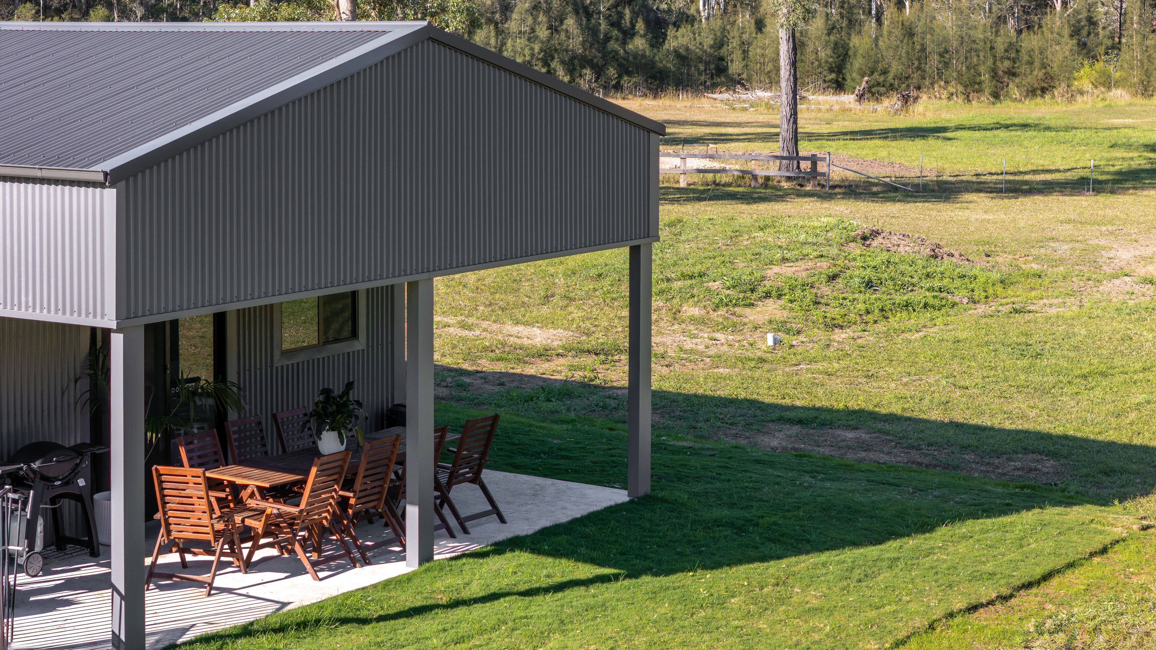 10 Julia View — photo from Ray White Manning Valley