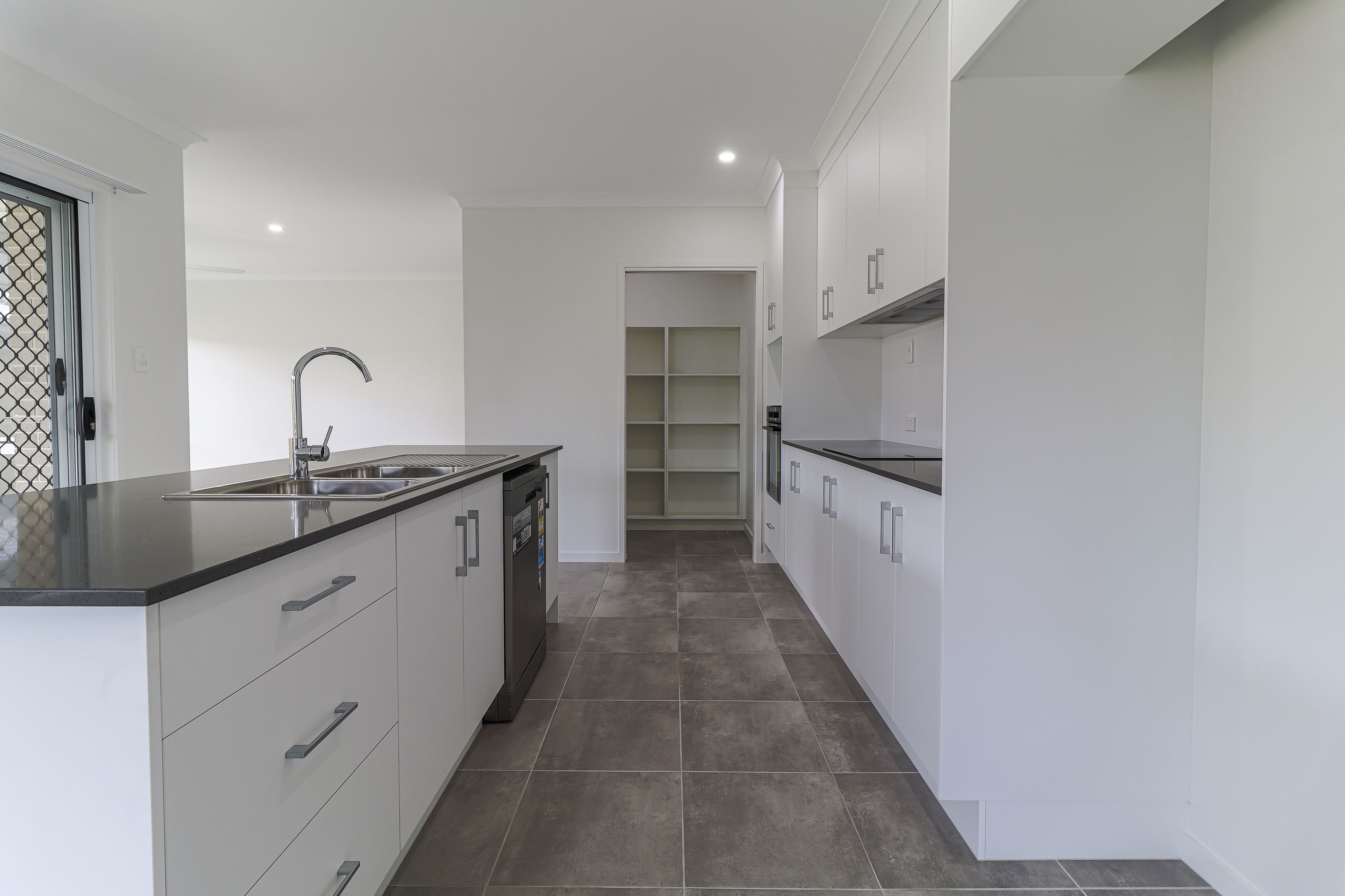 7 Blackbraes Court, New Auckland, QLD 4680