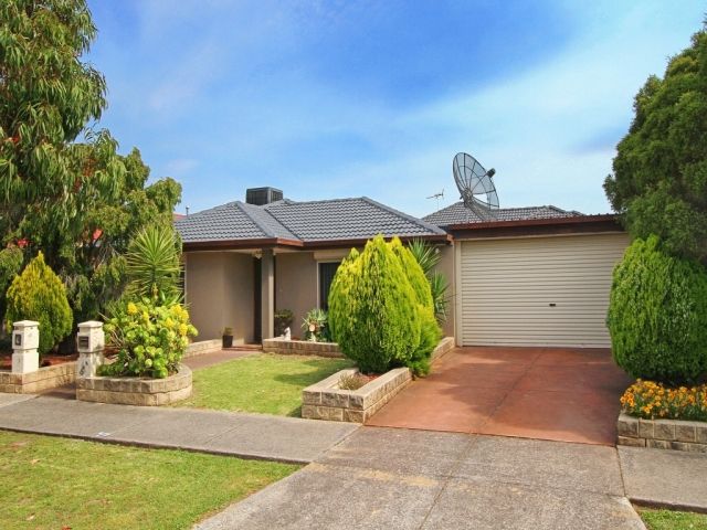 196 Roycroft Avenue, Mill Park, VIC 3082