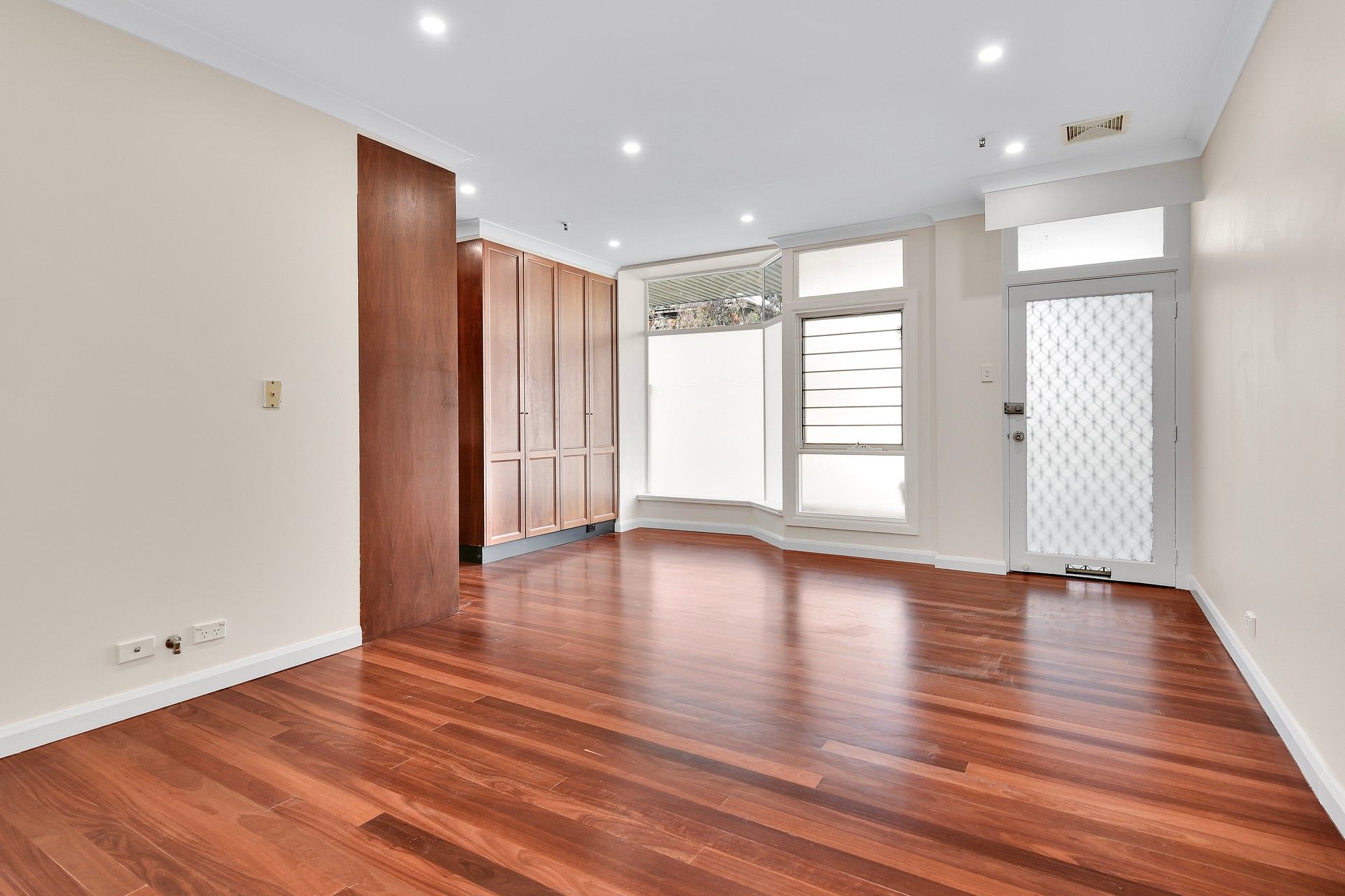 1A/1 Henderson Road, Alexandria, NSW 2015