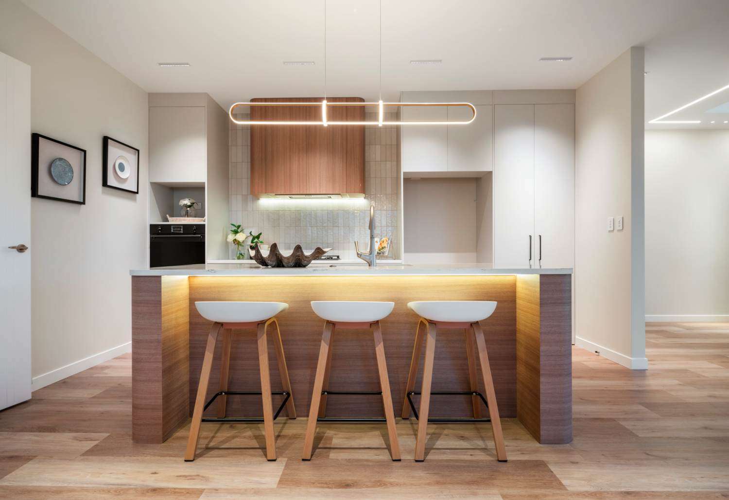 66 Tipu Crescent photo 3