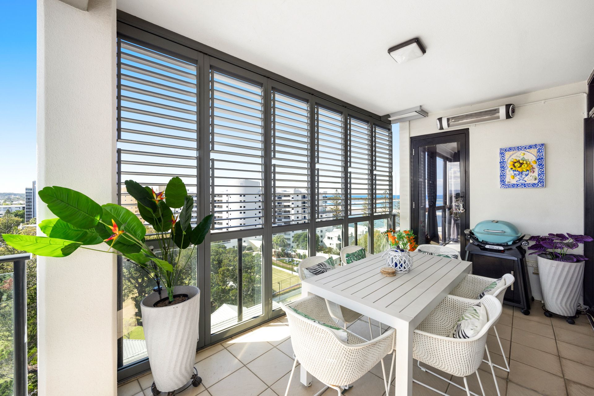 Unit 801/75 Landsborough Parade — photo 4 of 26