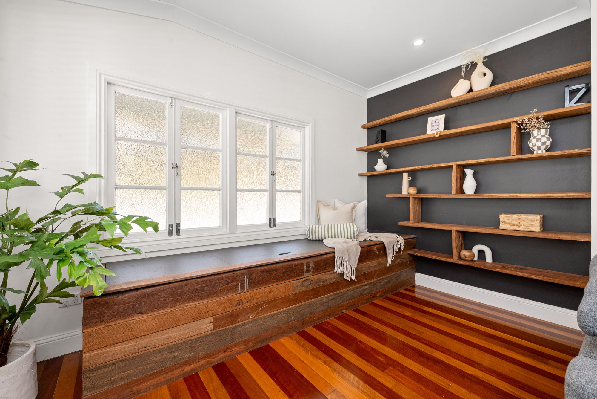 12 Pettigrew Street — photo 6 of 24