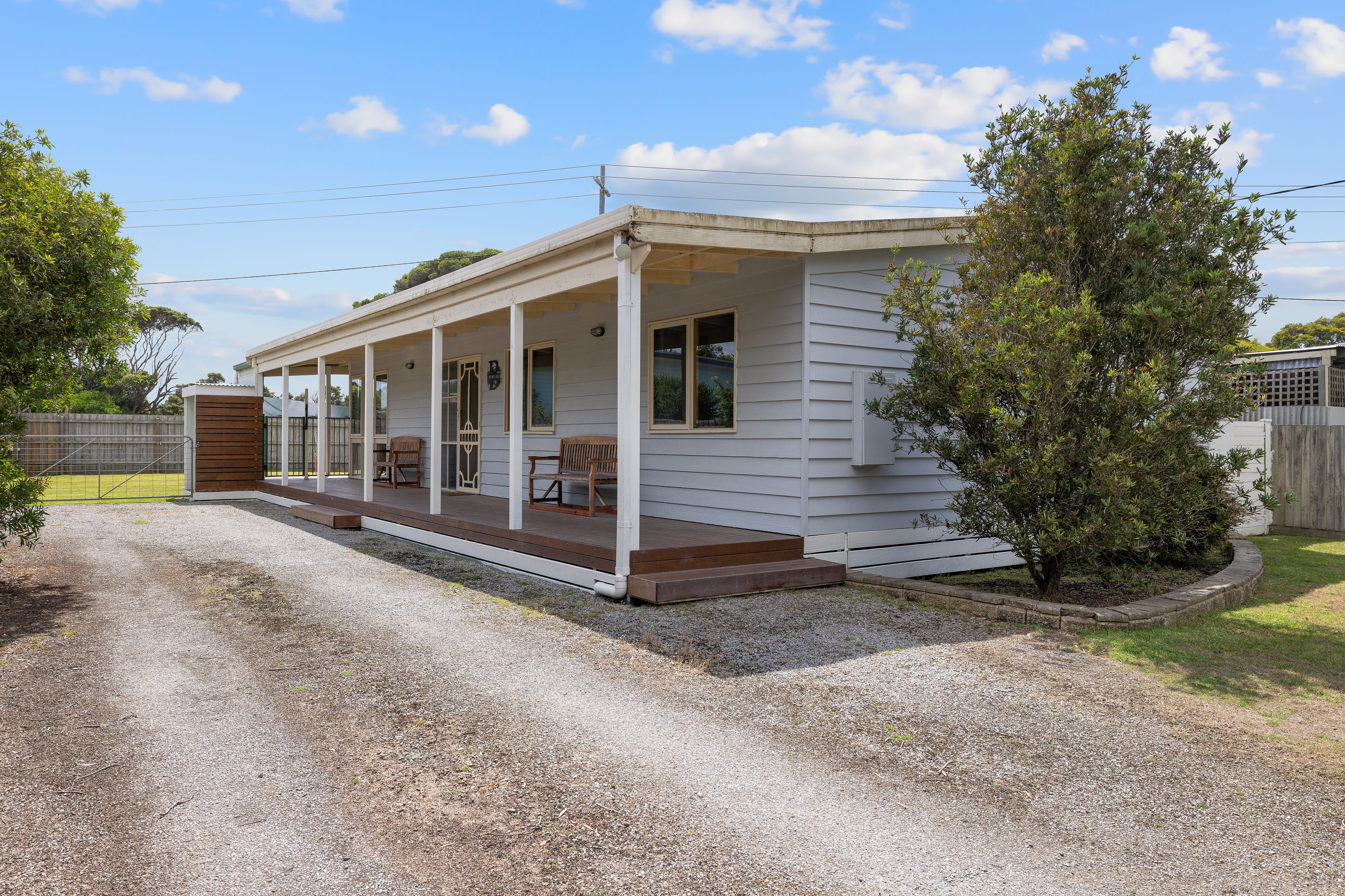 38 Elwood Avenue, Surf Beach VIC 3922