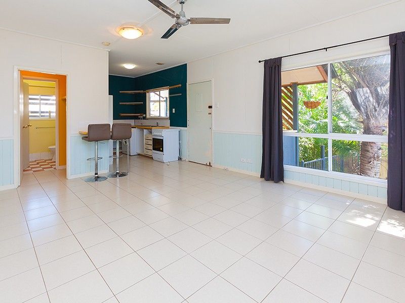 9A Essie Street, Tarragindi, QLD 4121