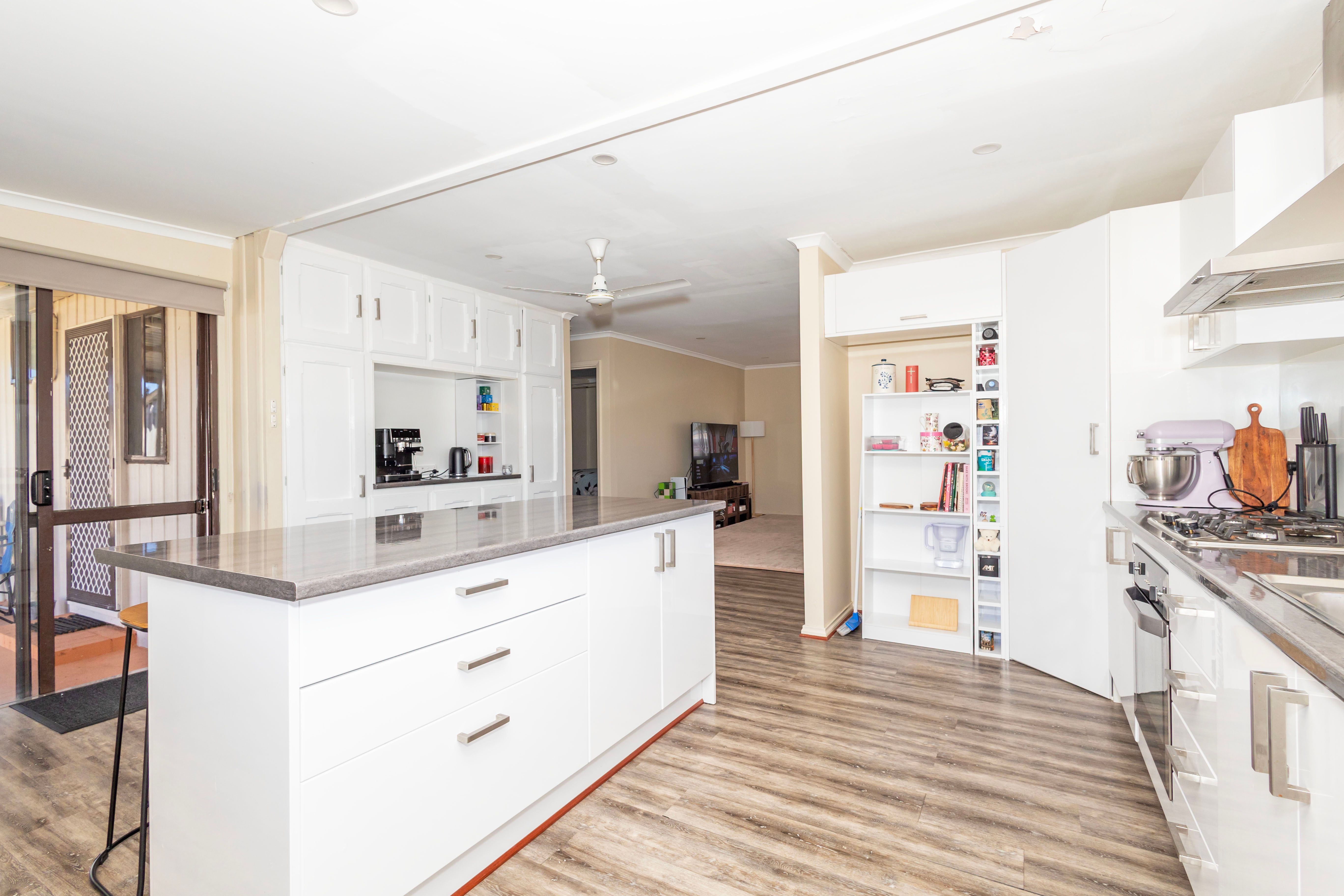 6 Bonham Street — photo 6 of 24